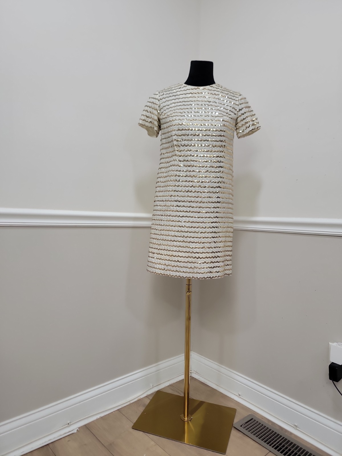 VTG Jr Theme Ivory Gold Sequin Shift Dress Mod Cocktail Party Mini Sz