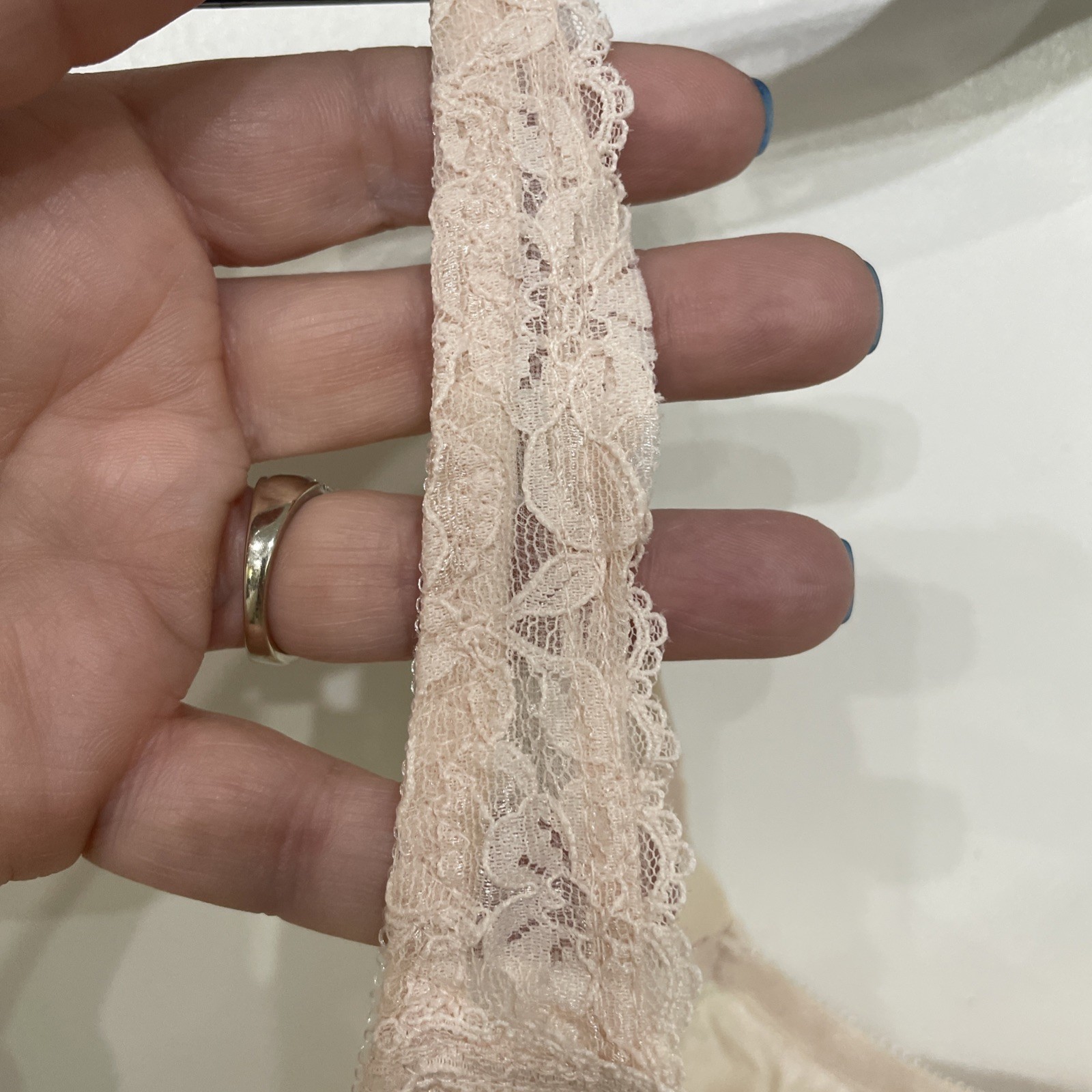 Vtg Bestform Bra 6417 40DD Underwire Lace Sheer Pin Up Coquette Romantic Dainty
