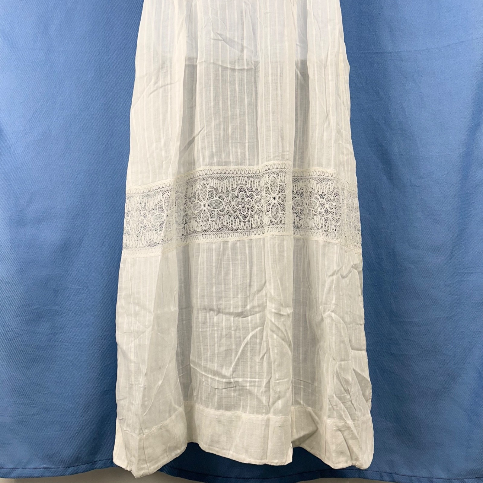 Antique Early 20th Century Sheer White Cotton Tea Gown Pintuck Pleats, Lace