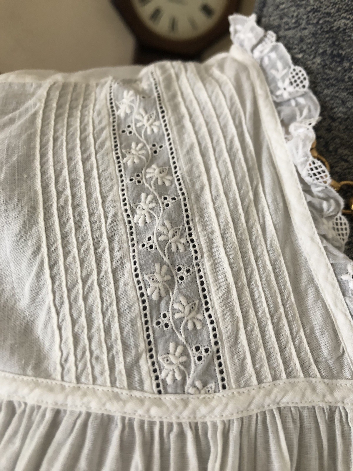Vintage Antique 1800’s 1900’s Cotton Lace Dressing Bed Gown Lingerie 44-52-60