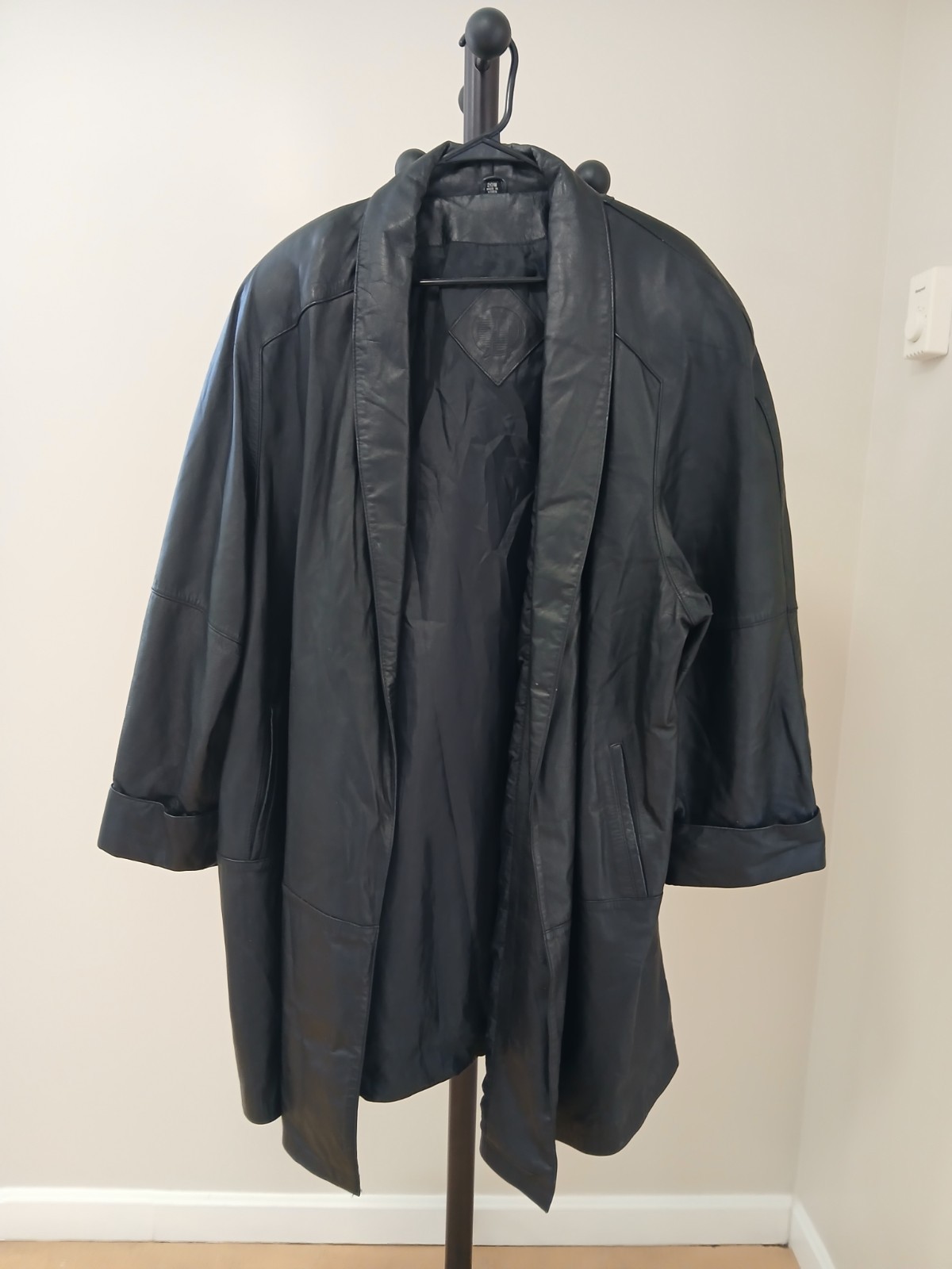 Vintage Jacqueline Ferrar Open Black Leather Jacket Shoulder Pads As Is 1980s