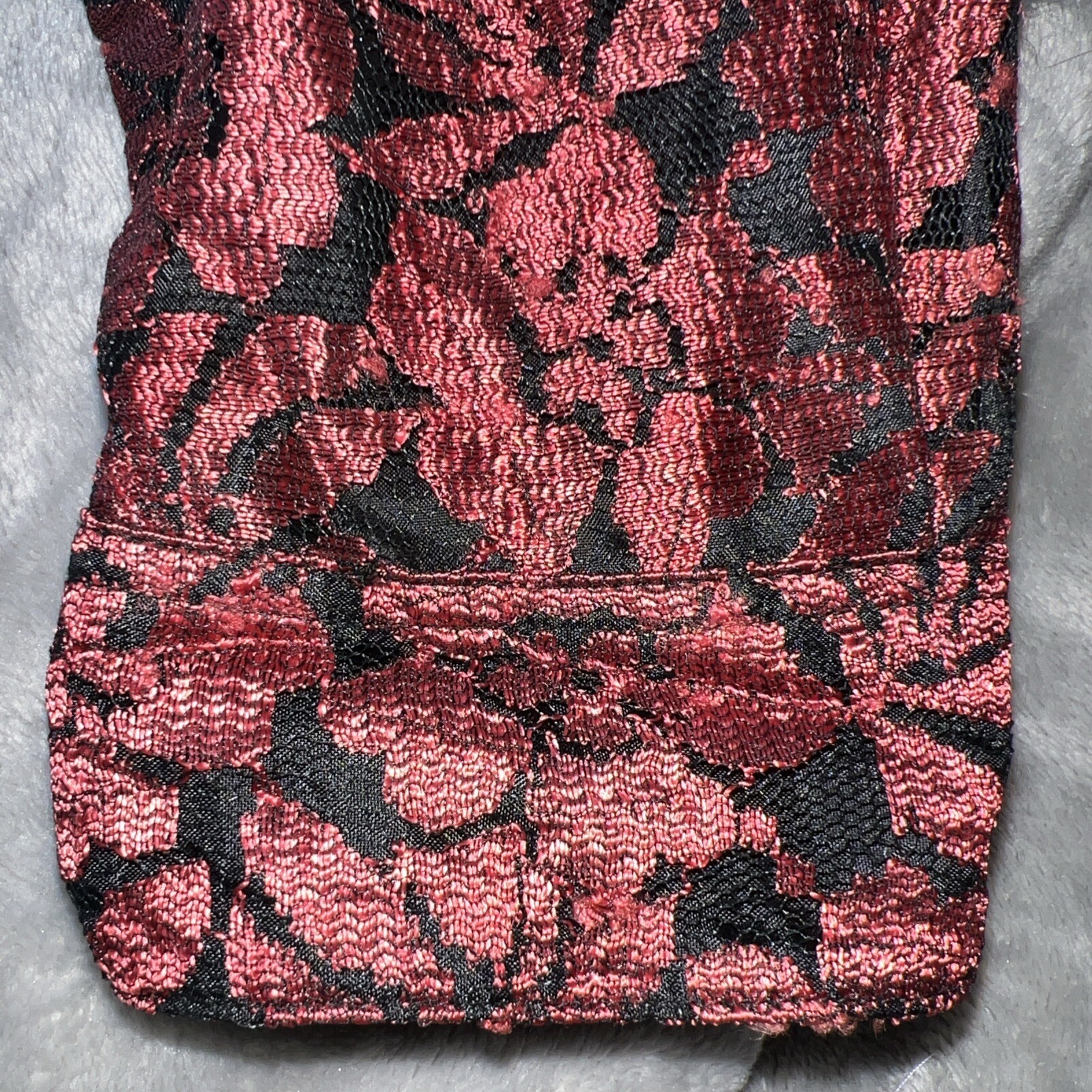 Vintage 70s QPS Womens L Blouse Button Up Rayon Floral & Nylon Mesh Black Lining
