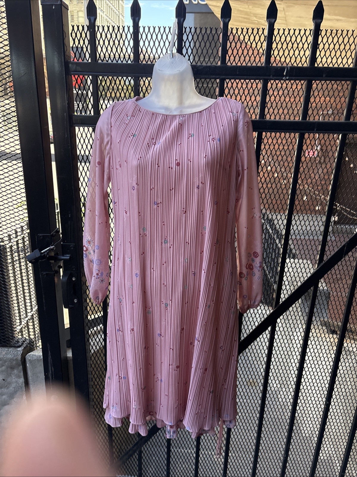 Gorgeous Hal Ferman belted and Pleated Pink Frock Vintage, Flowy, Classic 60s 💖