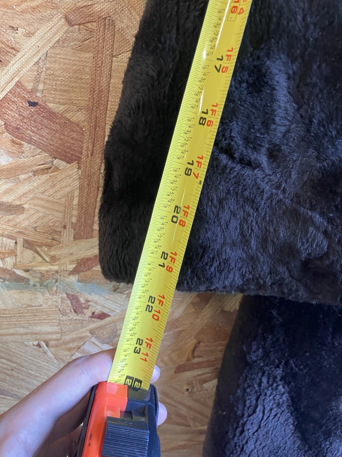 vintage womans fur coat 1970s needs some work no tag old clothing