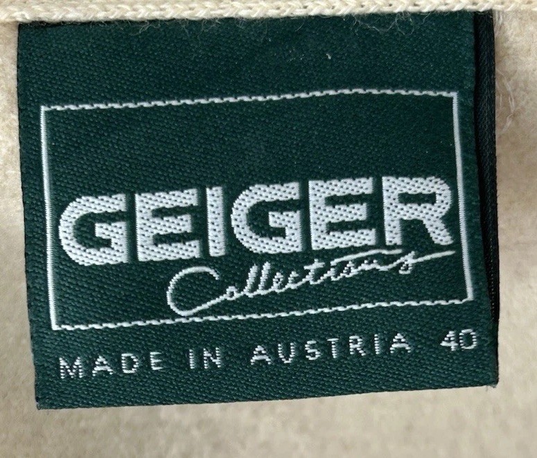 Vintage Geiger Austria Ivory Wool Coat and Skirt Matching Set Size 40/46