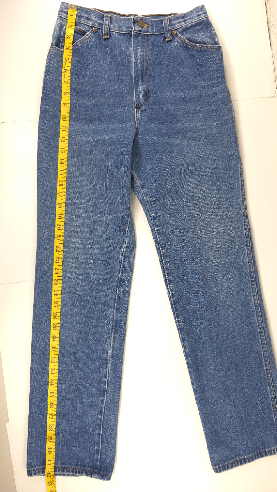 VINTAGE WRANGLER WOMEN&rsquo;S JEANS SIZE 10 AVERAGE MEASUREMENTS 27×32 *100% COTTON*