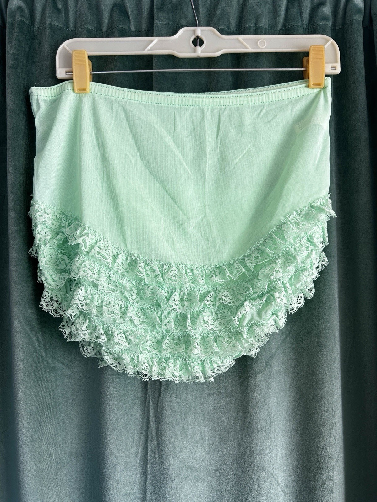 Vintage Partners Please Malco Modes Nylon Ruffle Rhumba Panties Size 10 Lot
