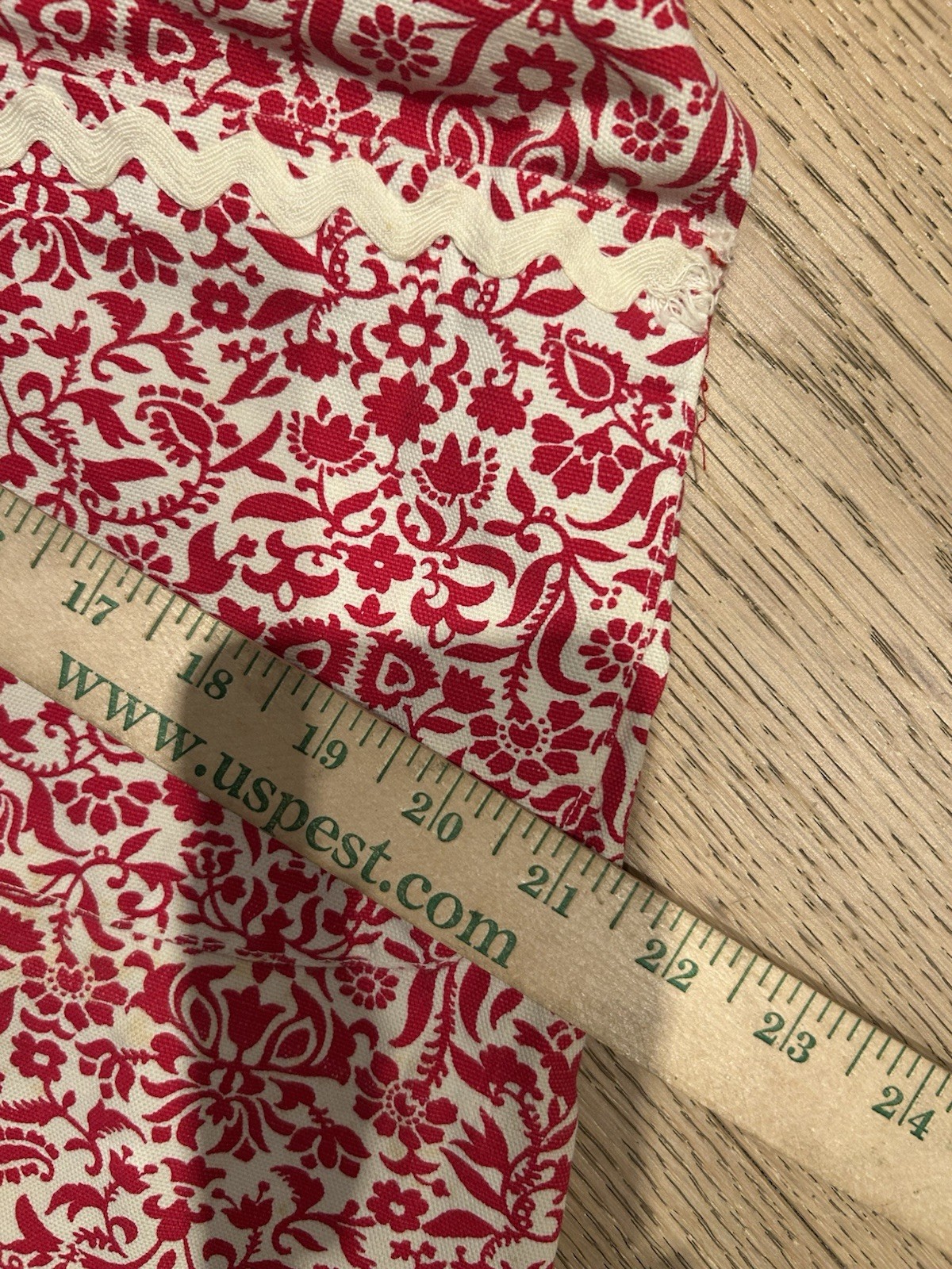 Vintage 1970’s Jumper Women’s Red Floral Sleeveless Hippy Everyday