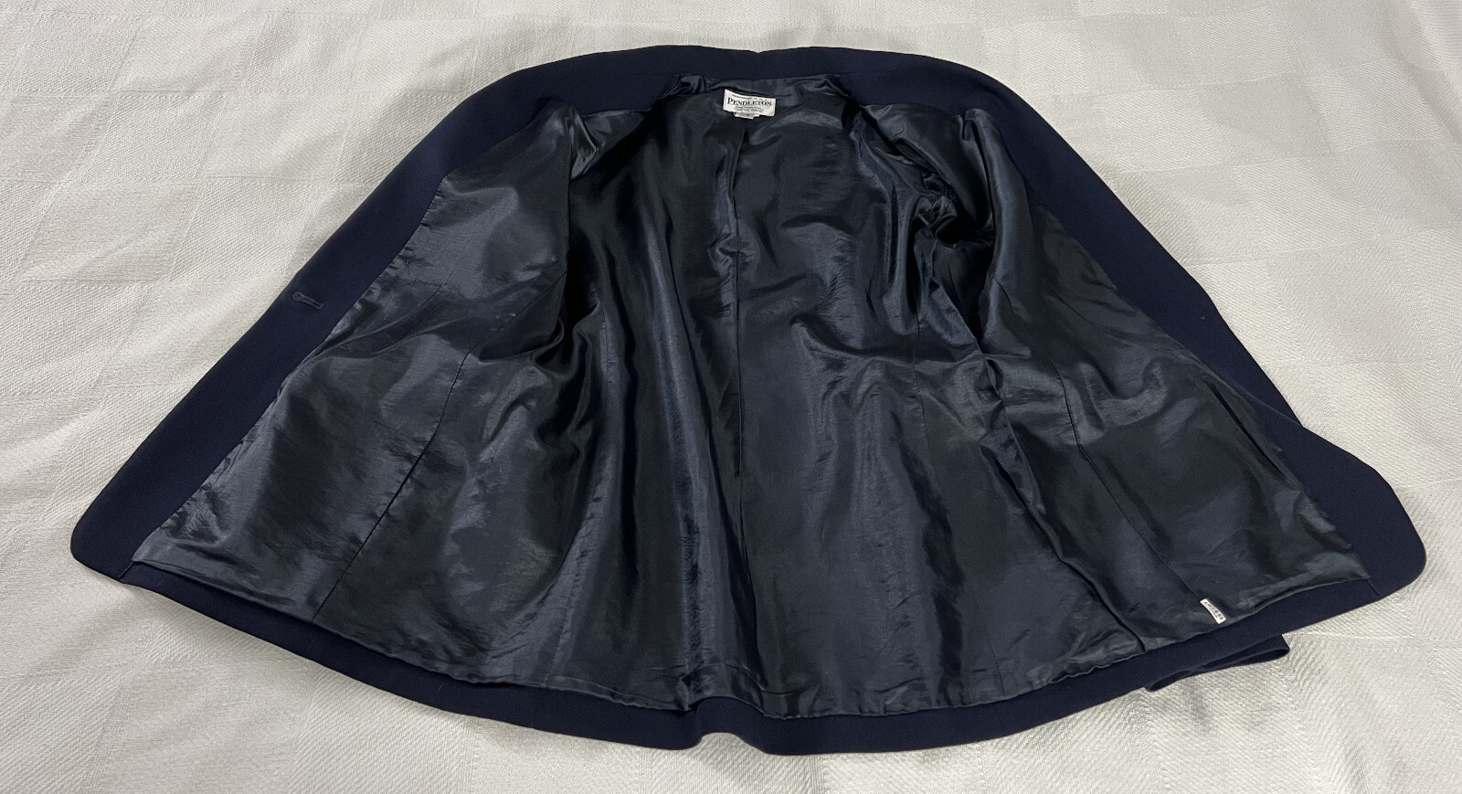 Vintage Pendleton Women&rsquo;s Virgin Wool Suit Jacket Blazer Navy Blue 10