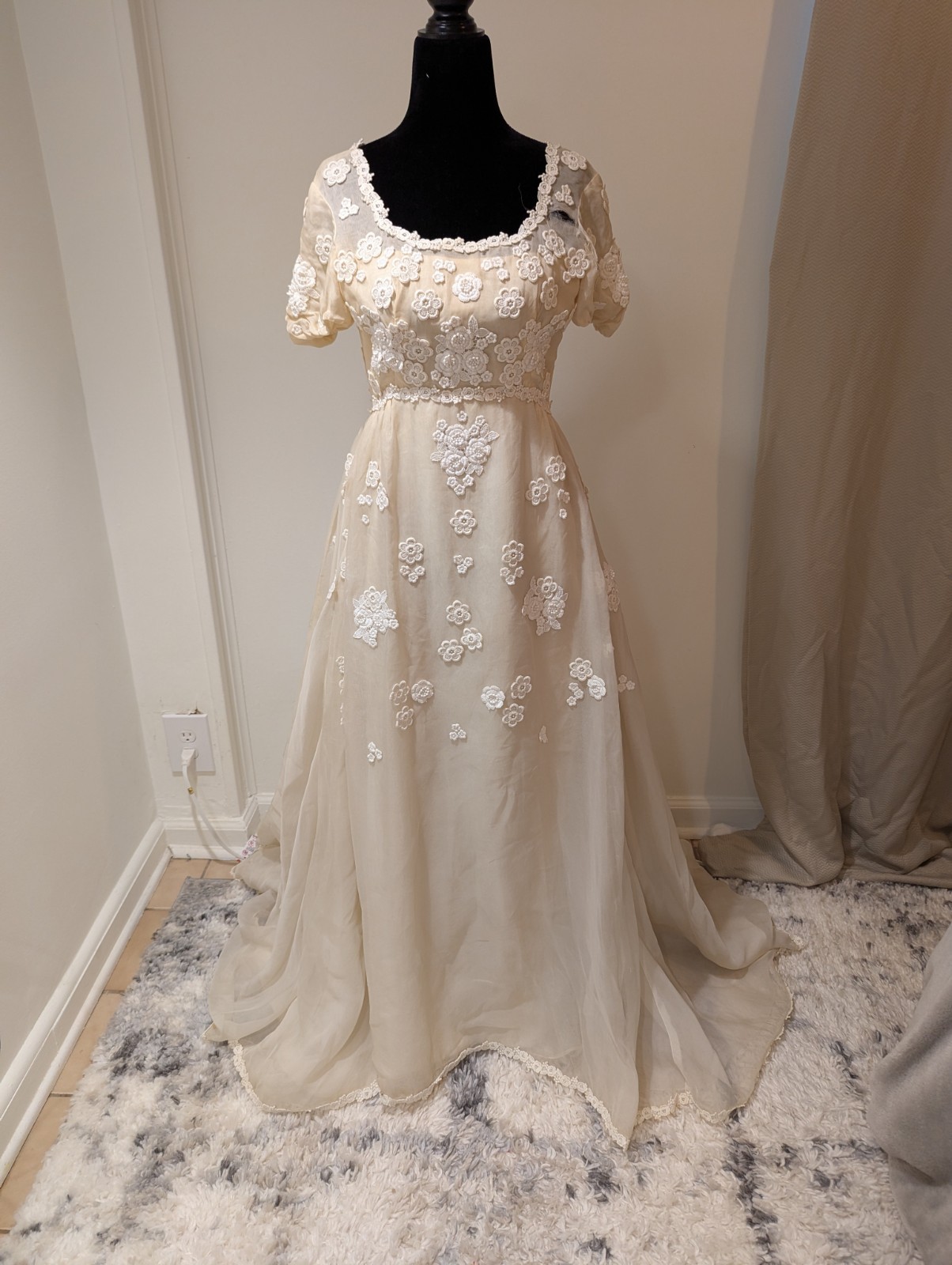 Vintage 1960s Cole Of Columbus Ivory Wedding Dress Applique Empire Waist Repair