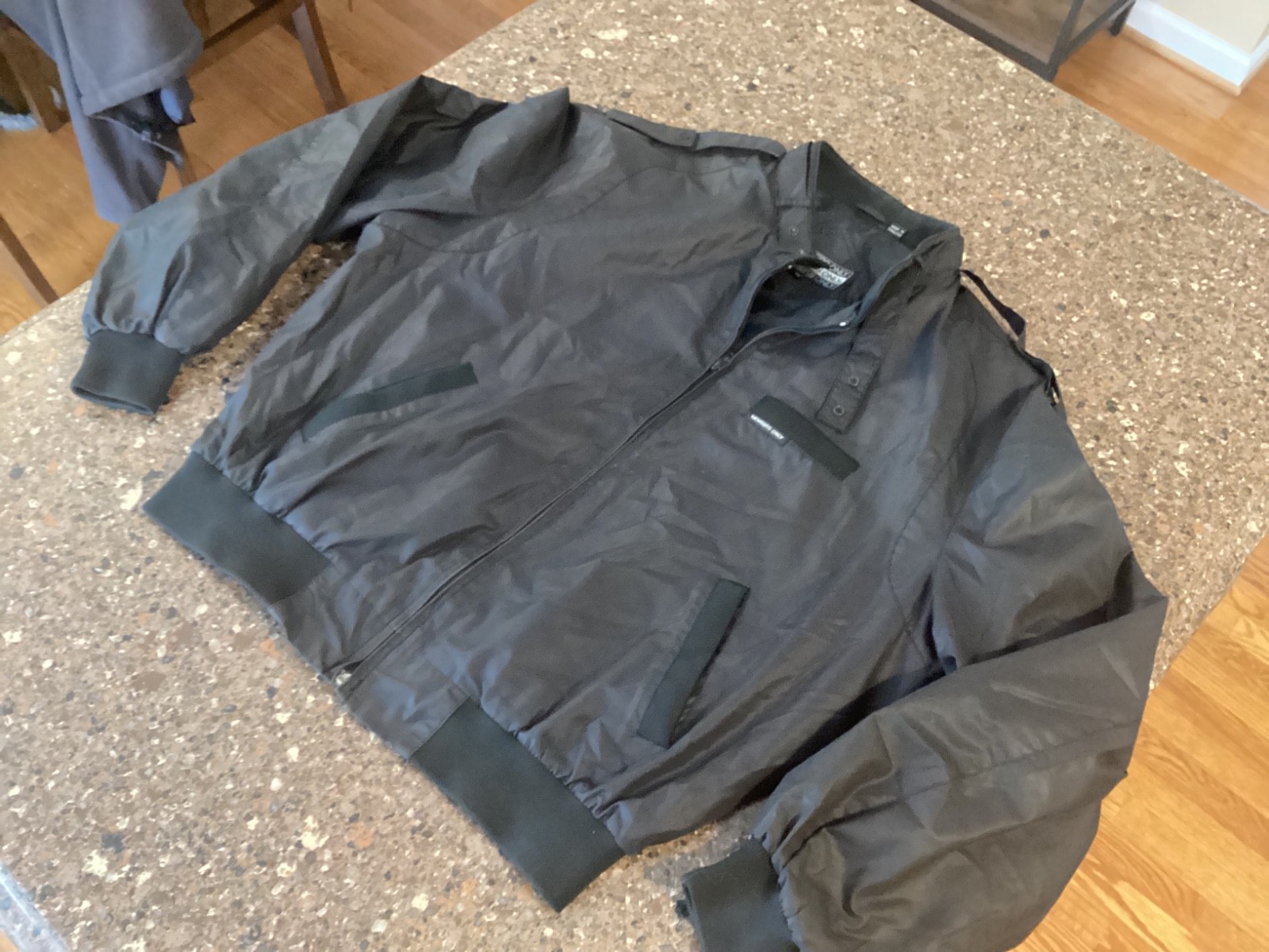 Vintage 1980’s Members Only Lightweight Racers Jacket Men’s size 46 (L-XL) Black