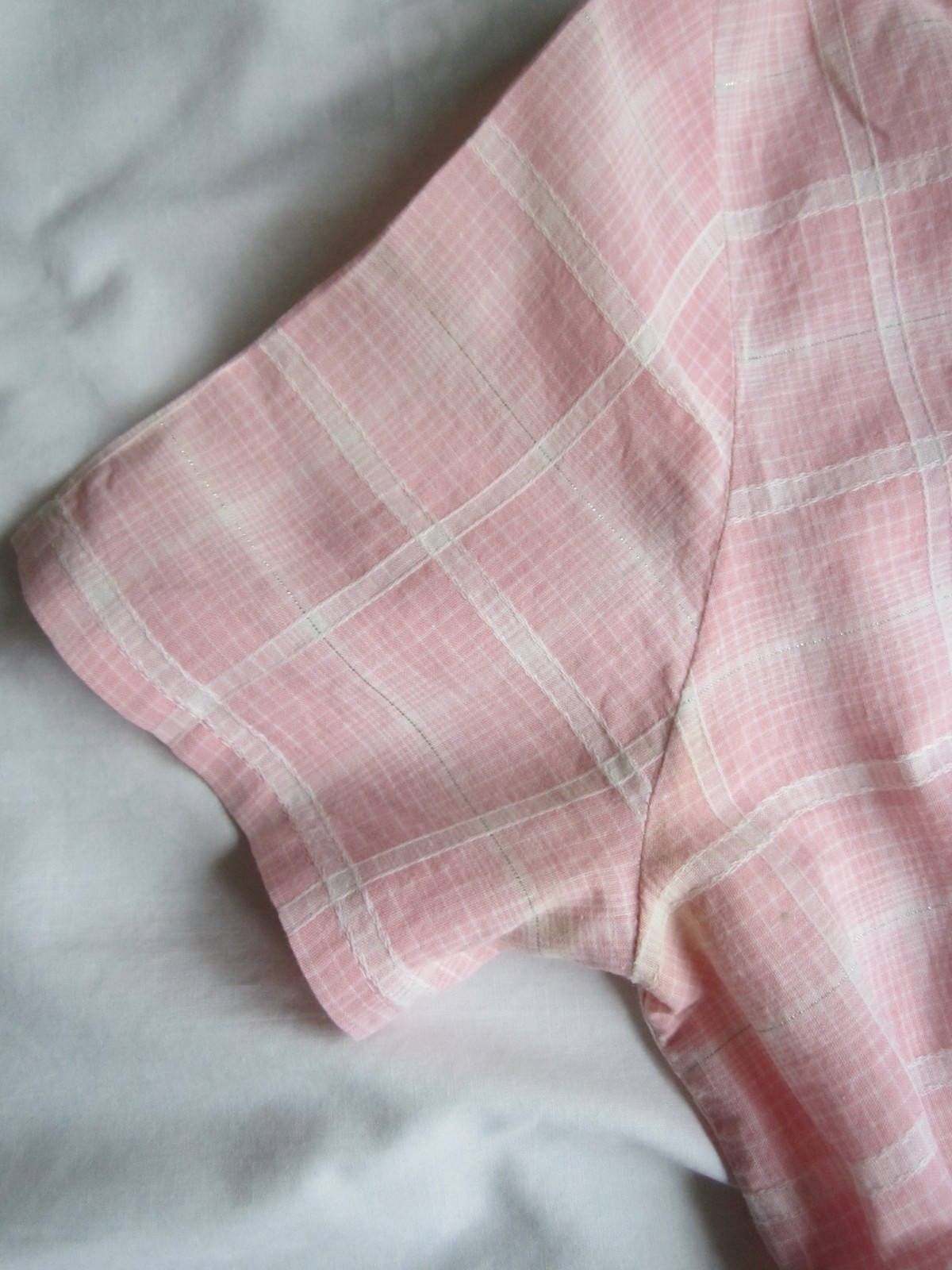 Vintage 1950s Pink Cotton Day / House Dress Sz S-M Plaid Button up Bows in Back