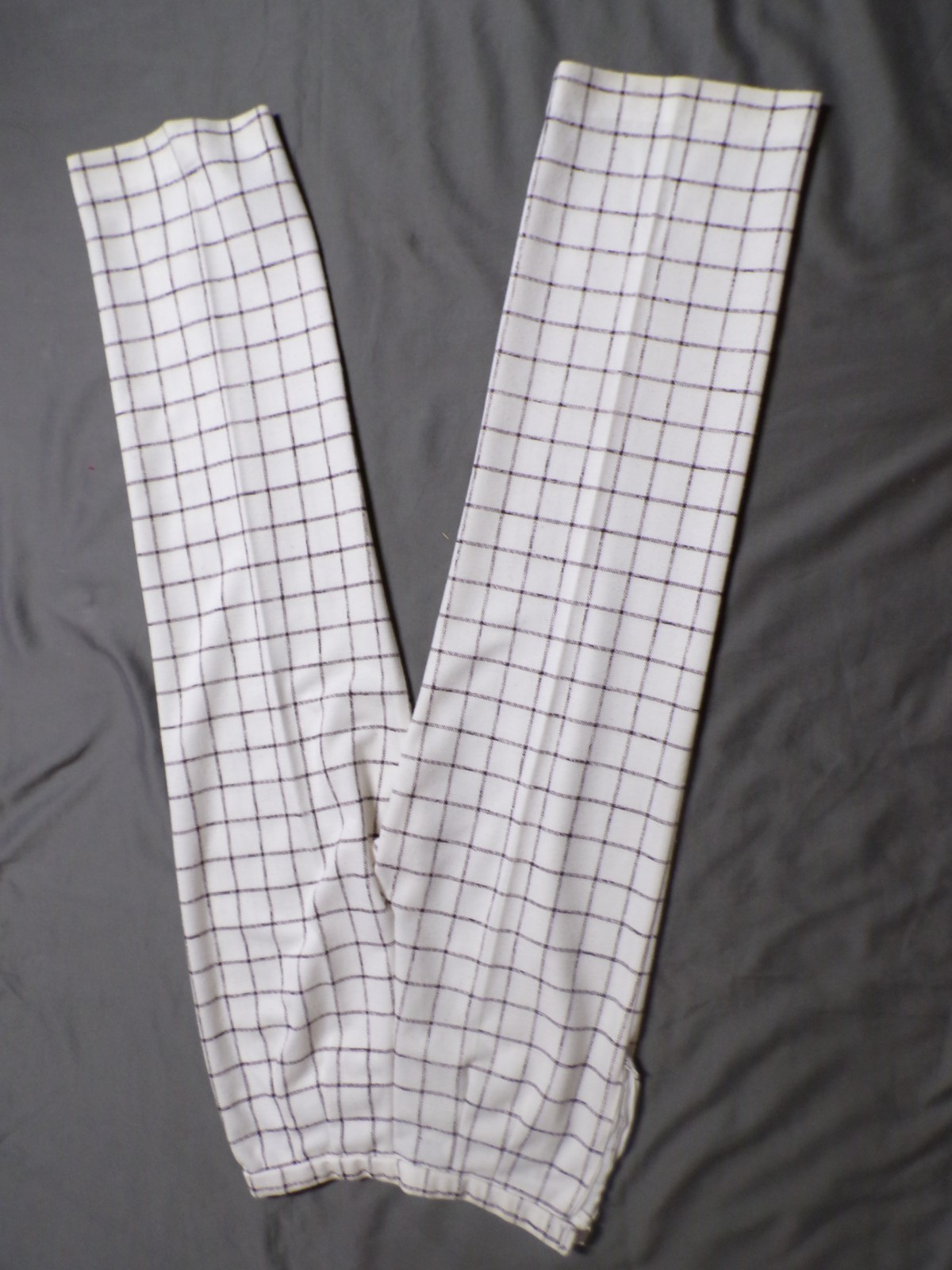 Vintage WILROY Poly Blend White with Brown Pants Slacks Waist 30&Prime;