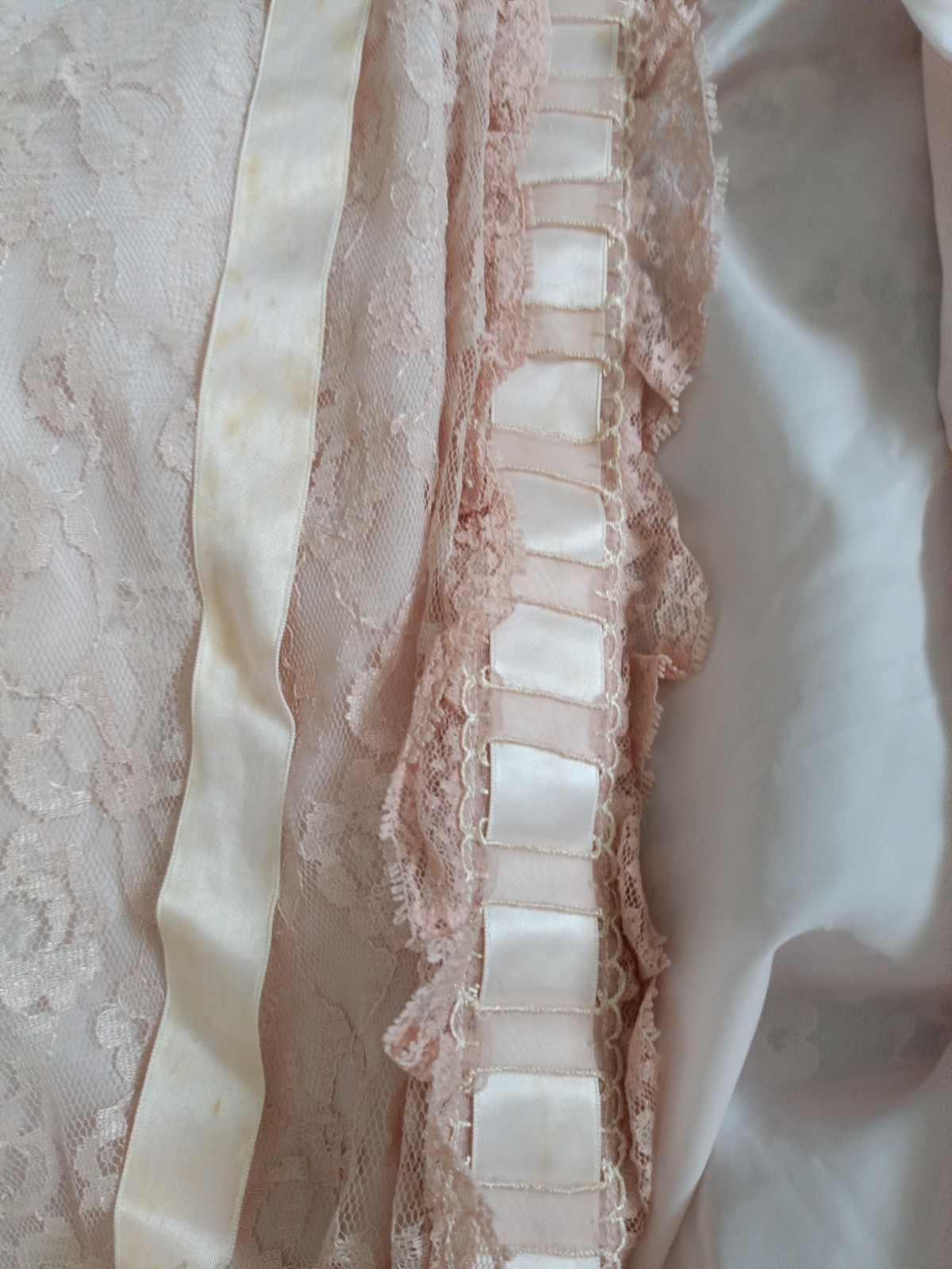 Odette Barsa Pink Lace Satin Robe & Nightgown Set Women&rsquo;s Peignoir