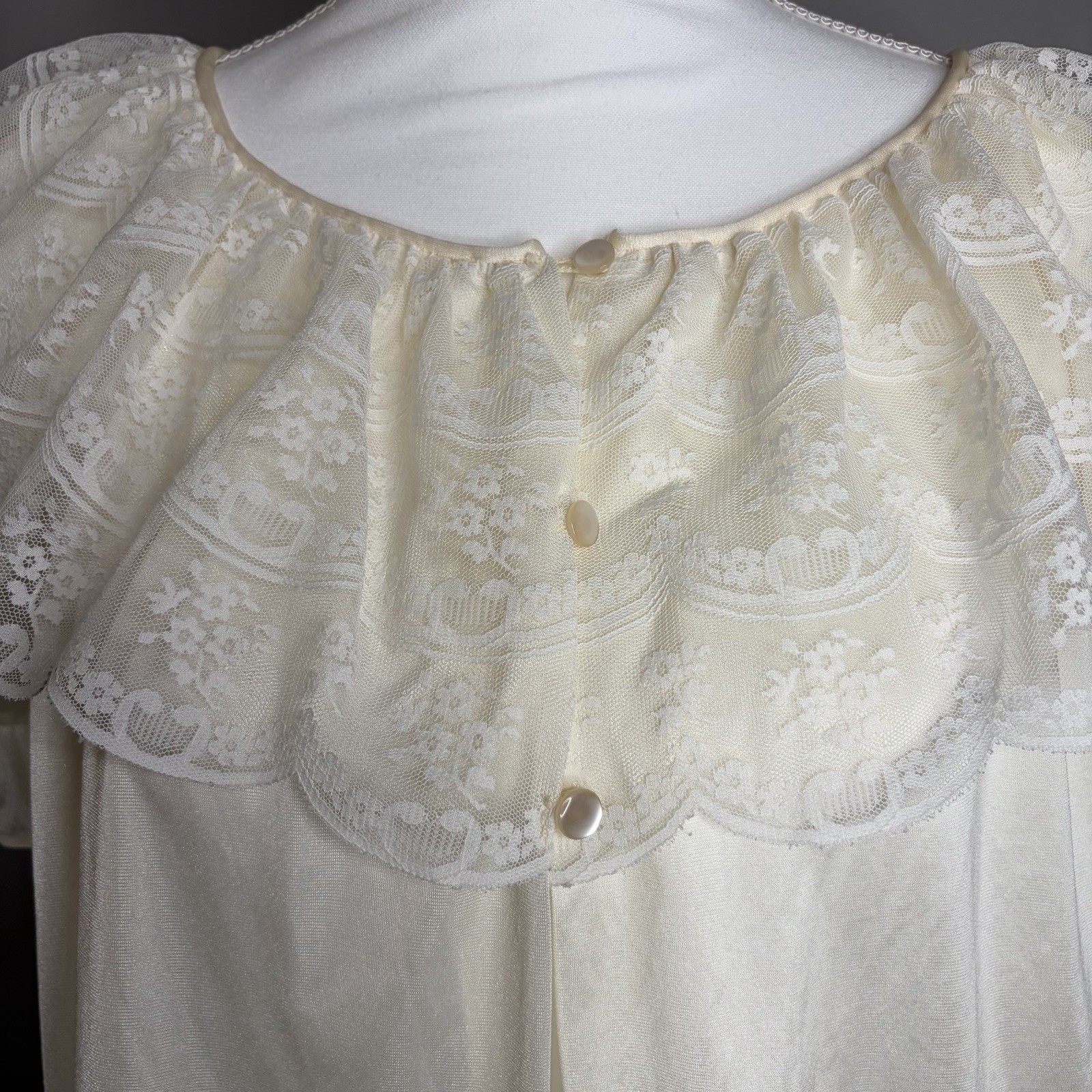 Vintage Ivory Lace Bed Jacket M Cropped Open Front Coquette Boudoir Nylon Top