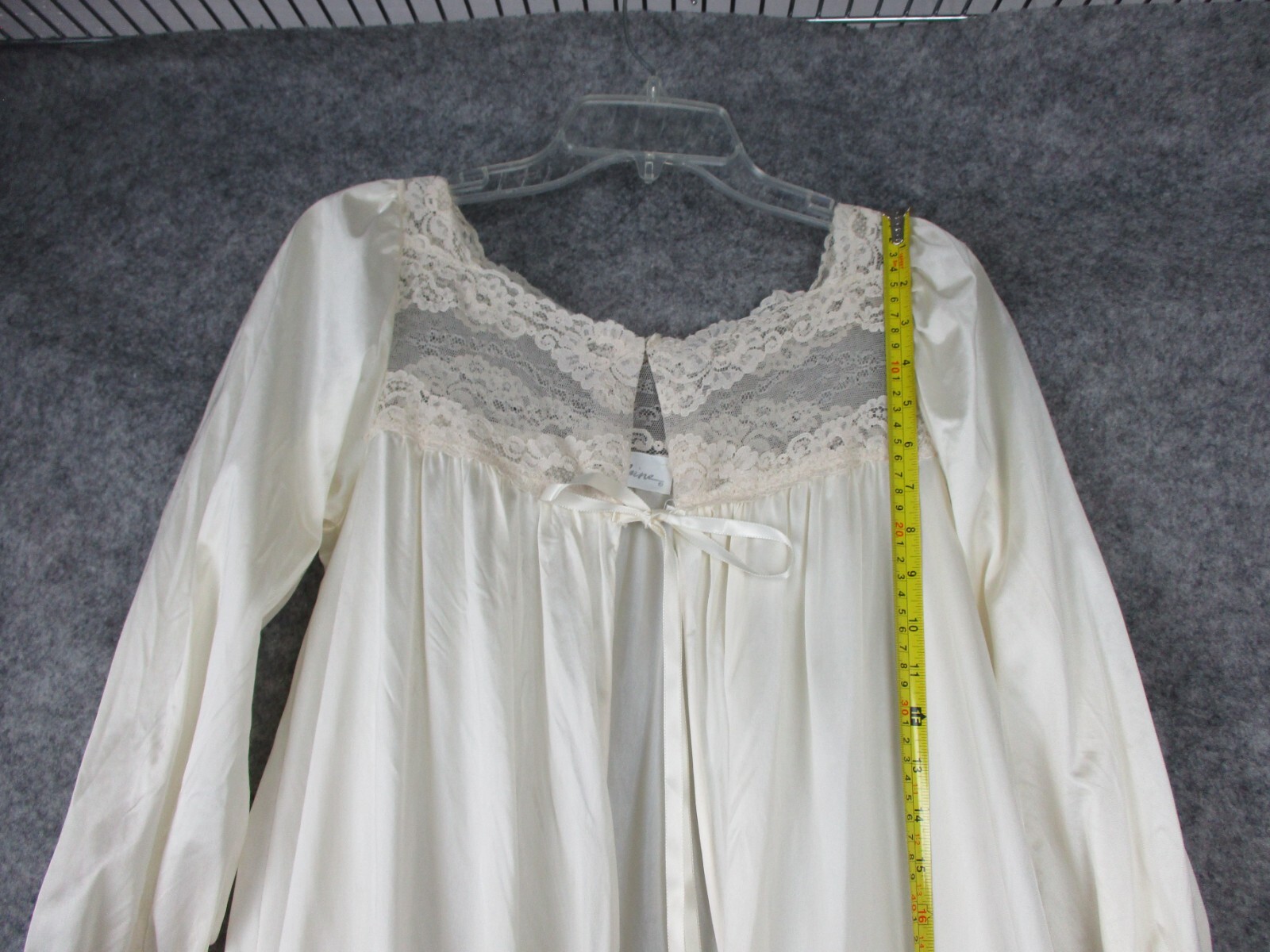 Miss Elaine Peignoir Robe nightgown & Dress Women S Ivory BUTTER SOFT Nylon Lace