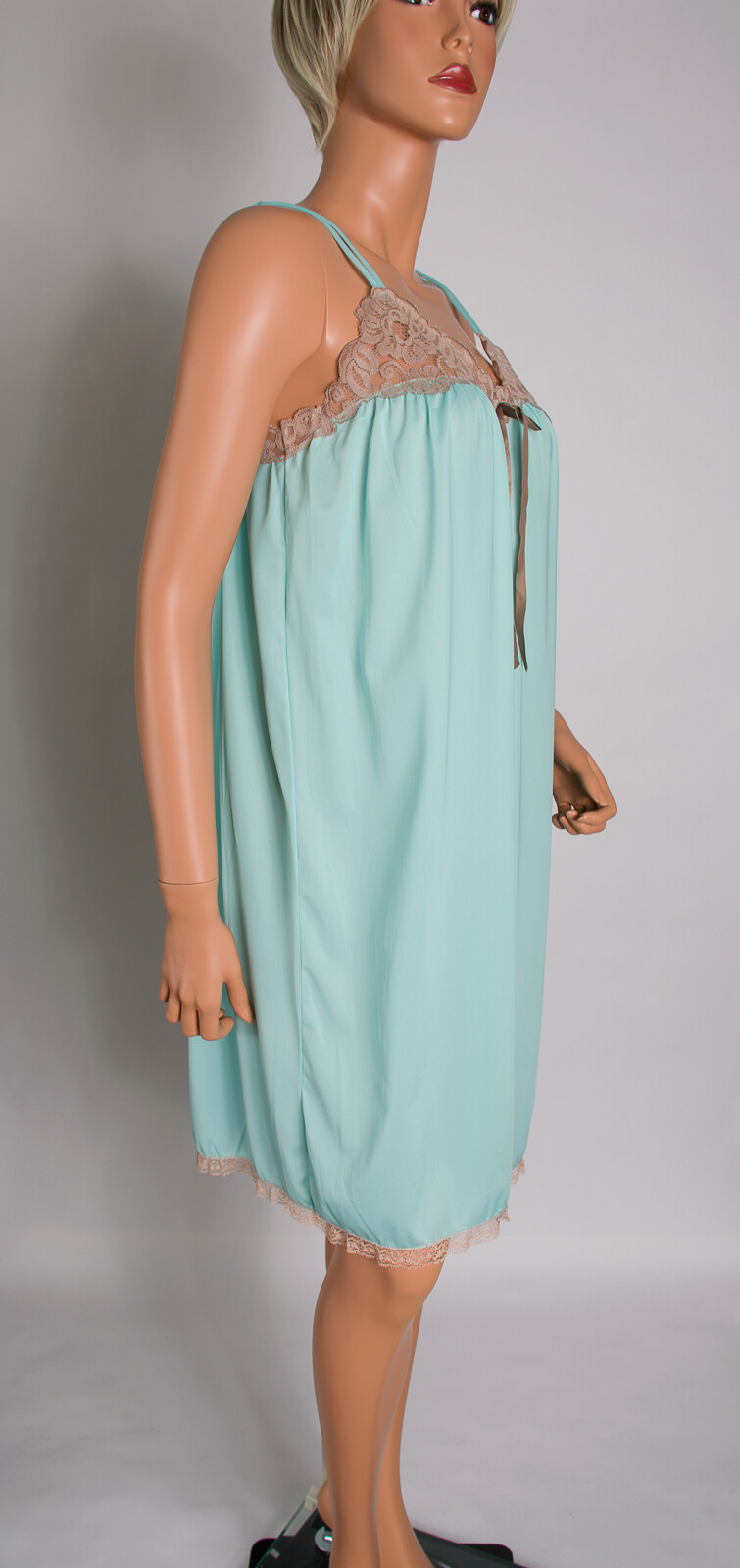 💖 AVIAN Seafoam Green Nylon Spaghetti Strap Nightgown Chemise S Lace Trim NWT