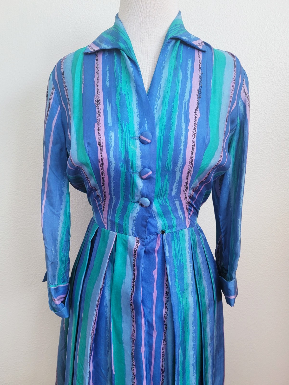 Unworn 1950s Vintage Julie Miller SILK Shirtwaist DRESS Vivid BLUES XS-S
