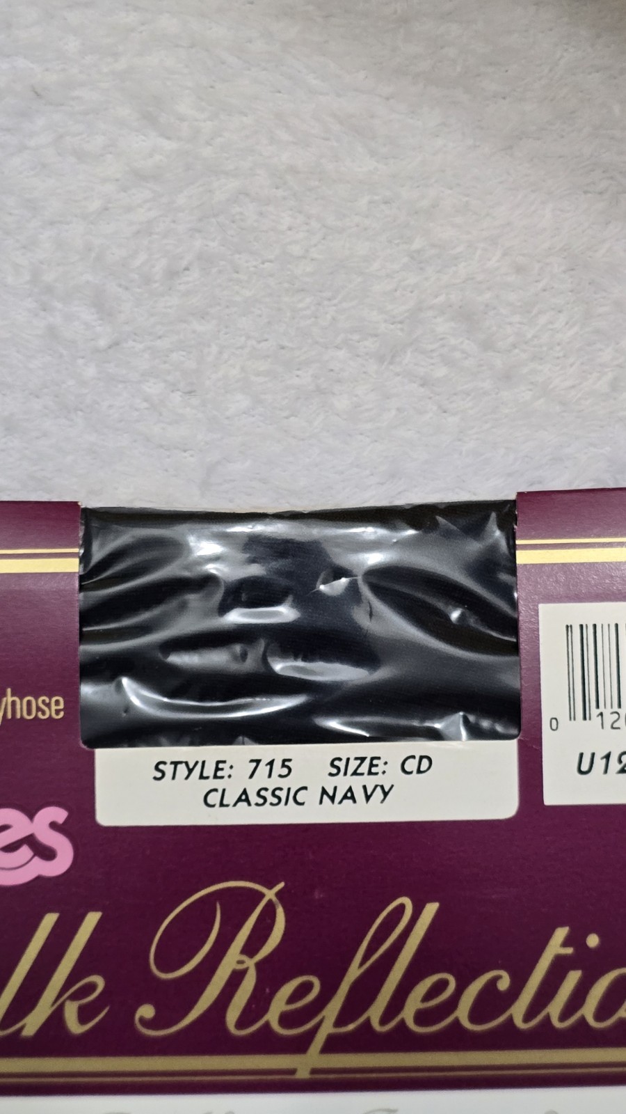 Vintage Hanes Style 715 Silk Reflections Silky Sheer Pantyhose,Classic Navy, CD