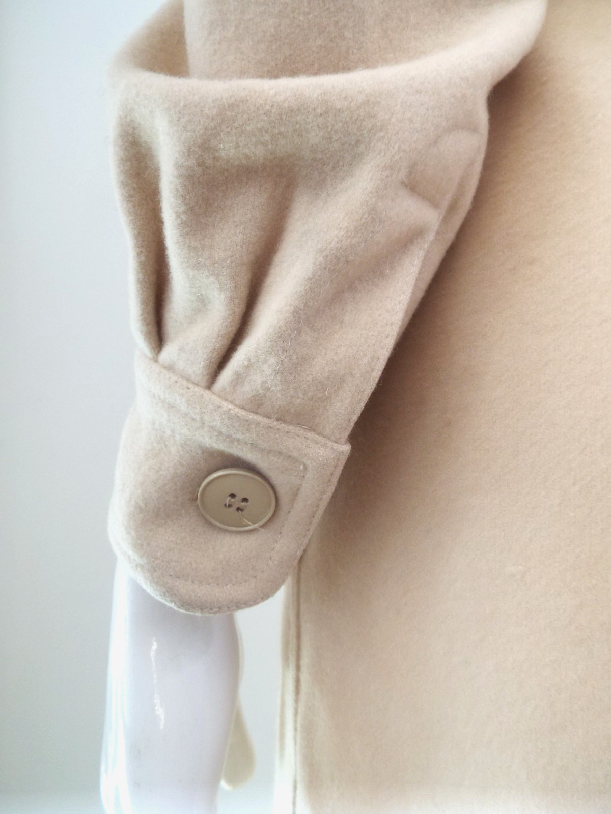 VTG 1970s KENZO JAP Beige Wool Coat Dress Size 8 Cape Pockets Sakowitz Houston