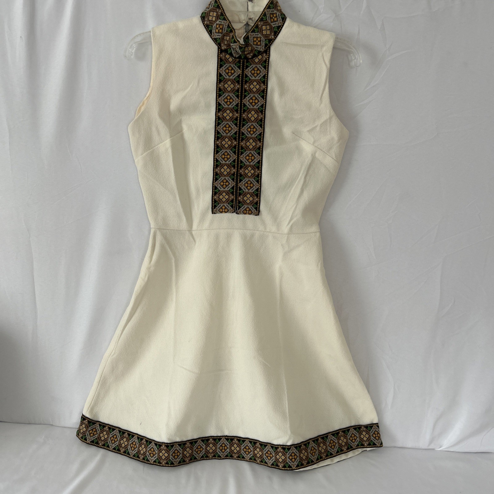 Vintage 1960/70’s Geometric Gimp Braid Trim Ivory Mod Mini Dress Size-S