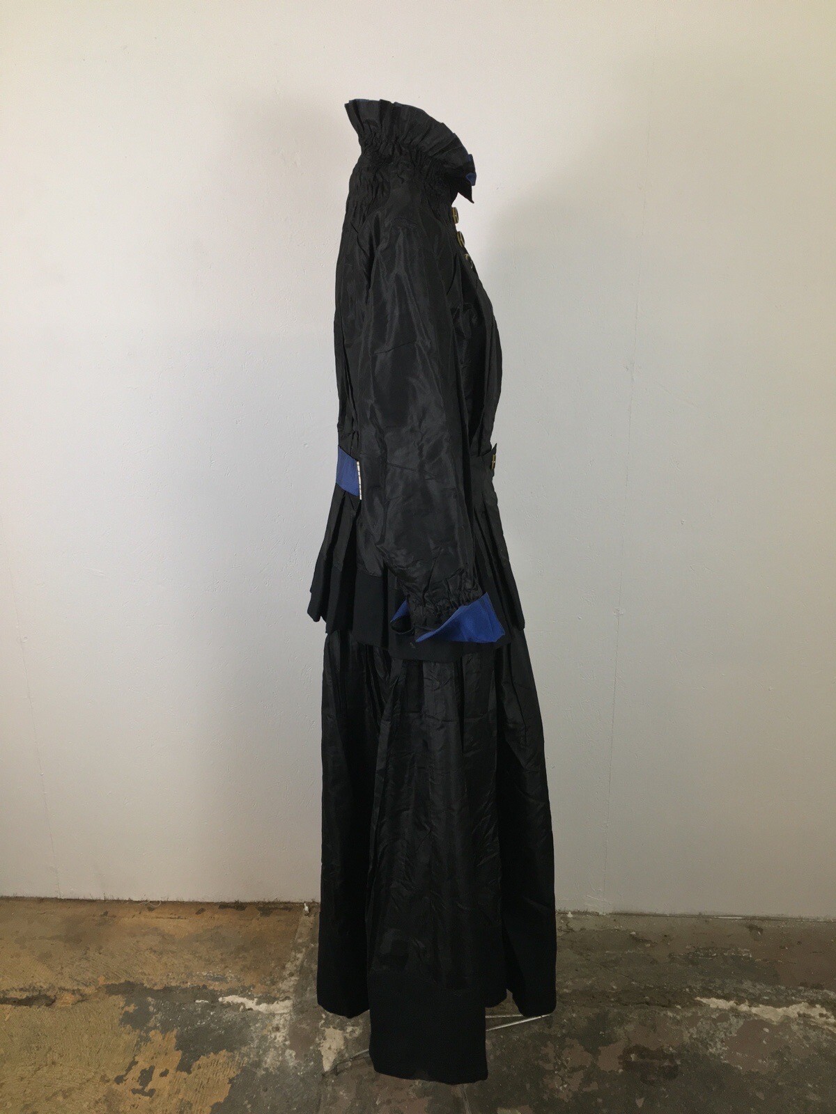 Exquisite Antique Edwardian Black & Blue Silk Walking Skirt Suit