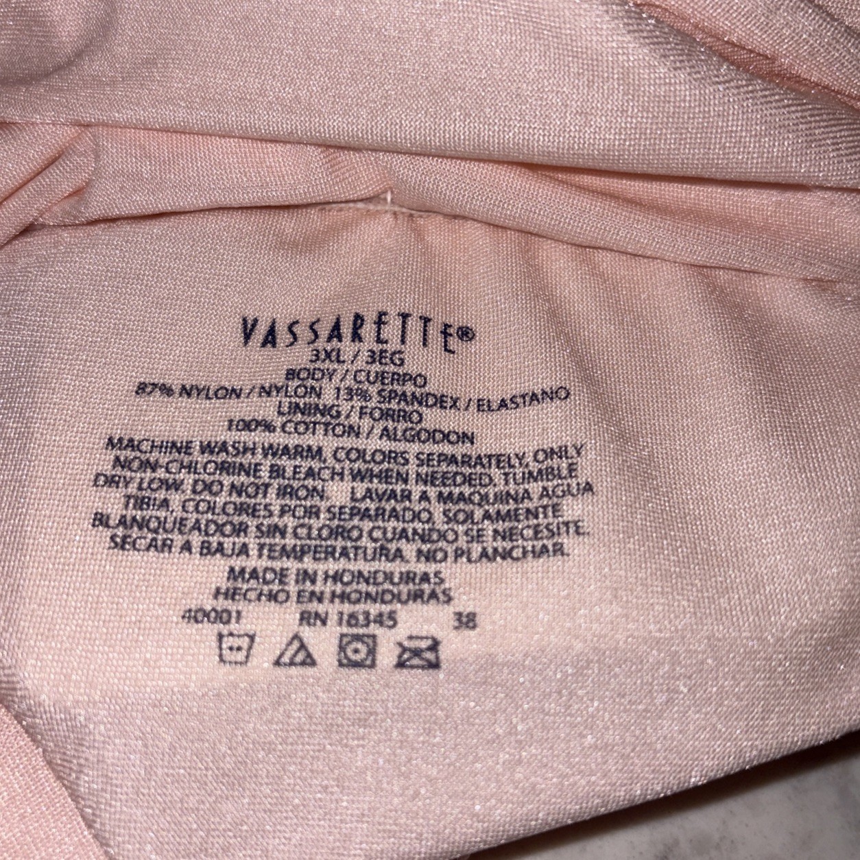 NWT Vassarette Smooth Shape Brief Undershapers #40001 3XL, 2010 Lot/4