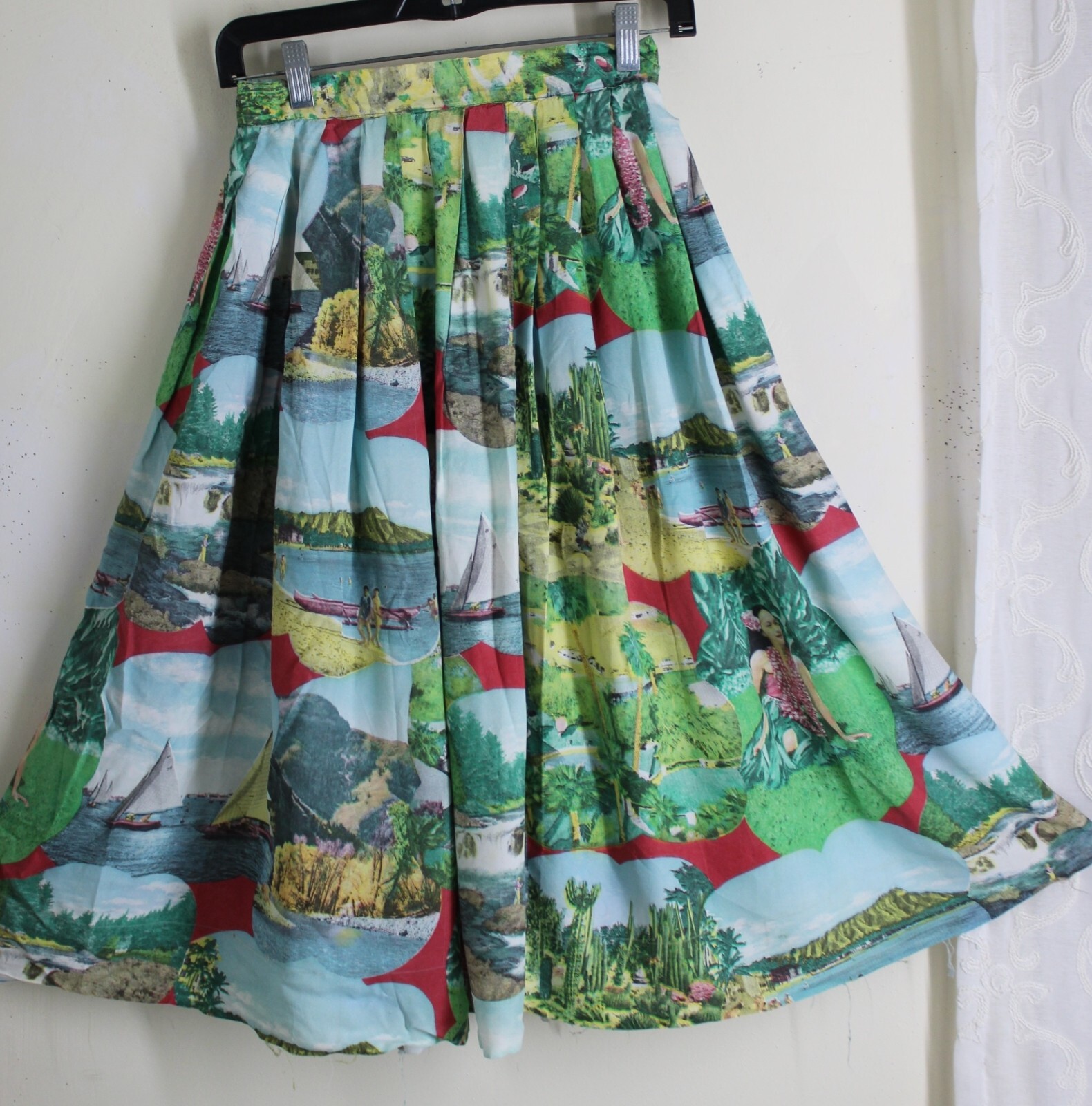 Estate AS IS VINTAGE Hawaii DIAMOND HEAD LADY FULL SKIRT 23&Prime;W XS 0 2 handmade