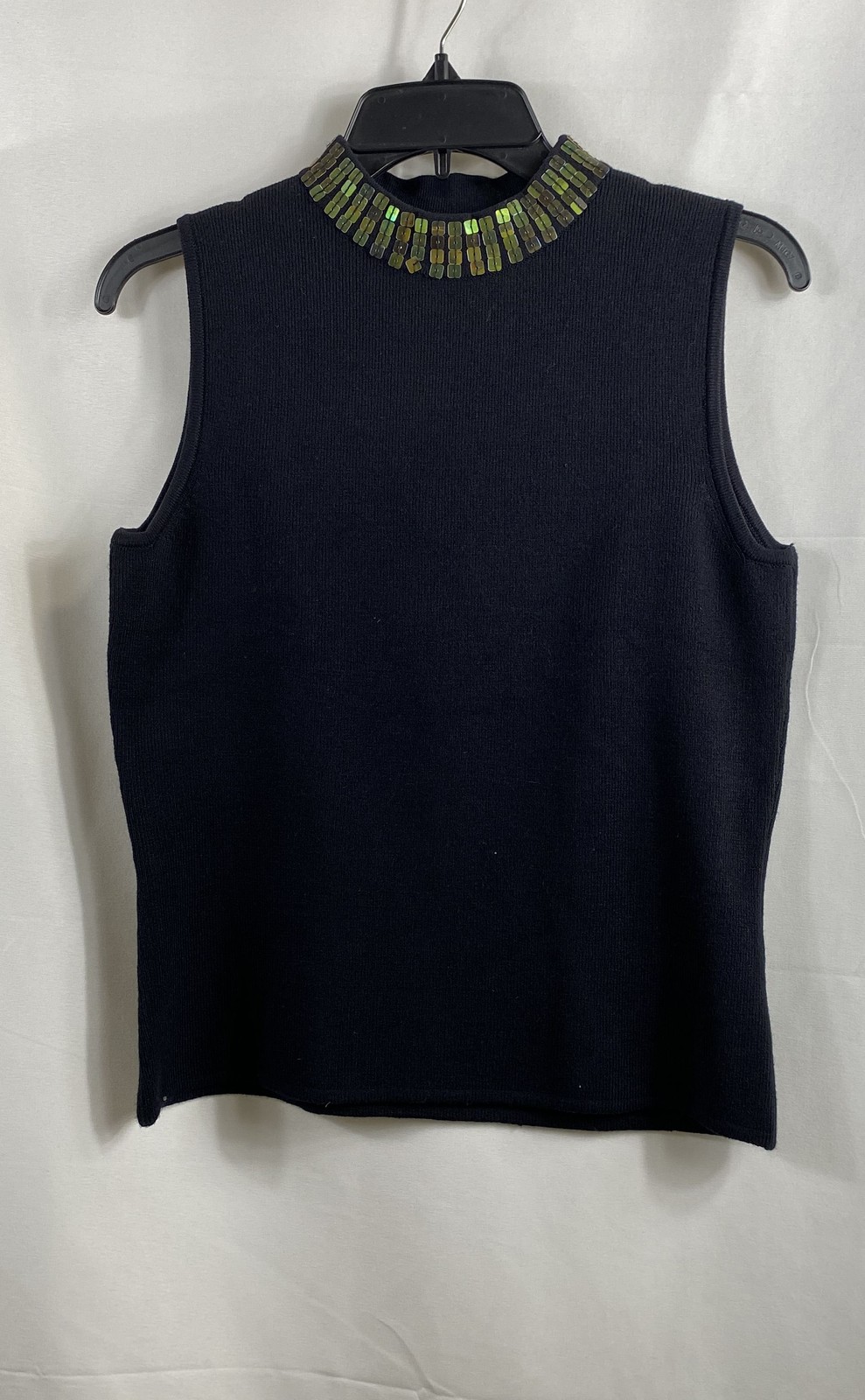 Vintage Milano Women&rsquo;s Black Sequin Neckline Knit Shell Top XL