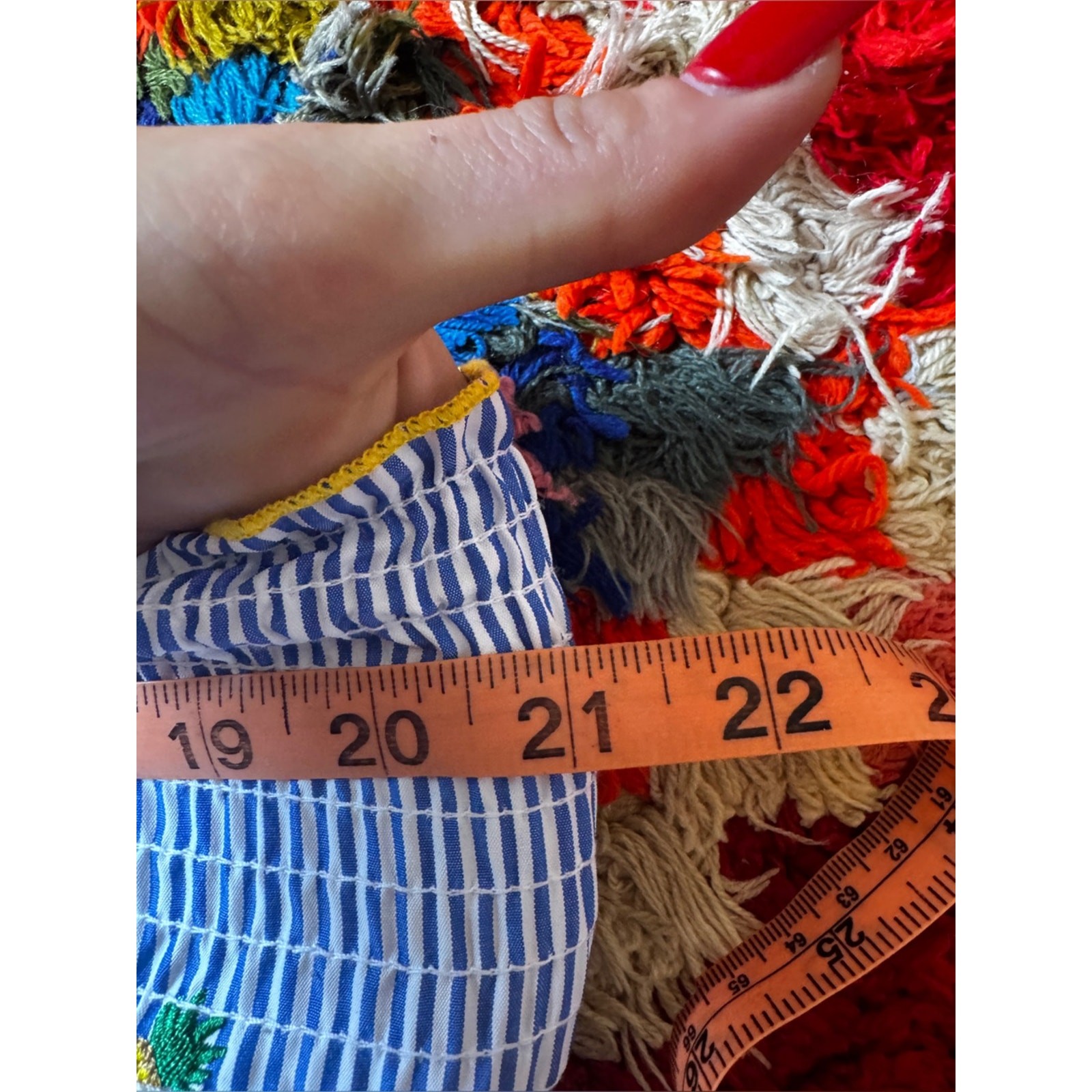 Y2K does 70s Blue and White Pineapple Tube Top Sz S