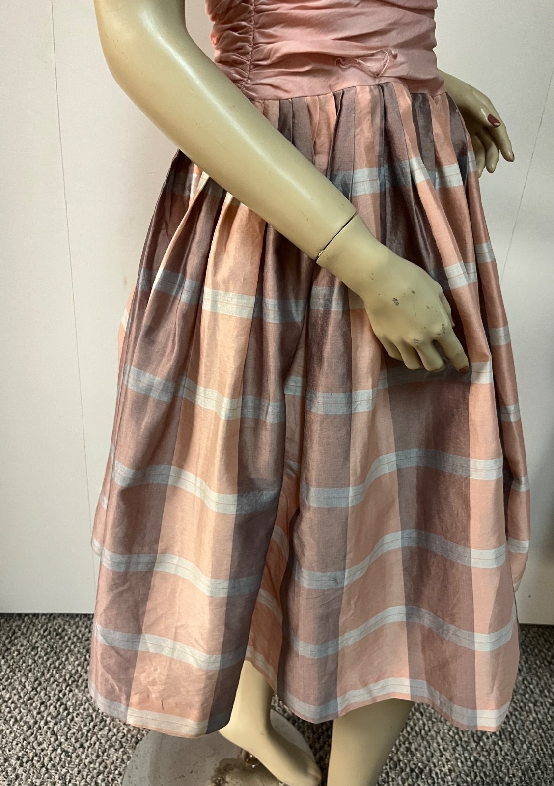 Vintage 1950 Plaid Back Zipper Cummerbund Crinoline Cocktail Party Dress Bust 33