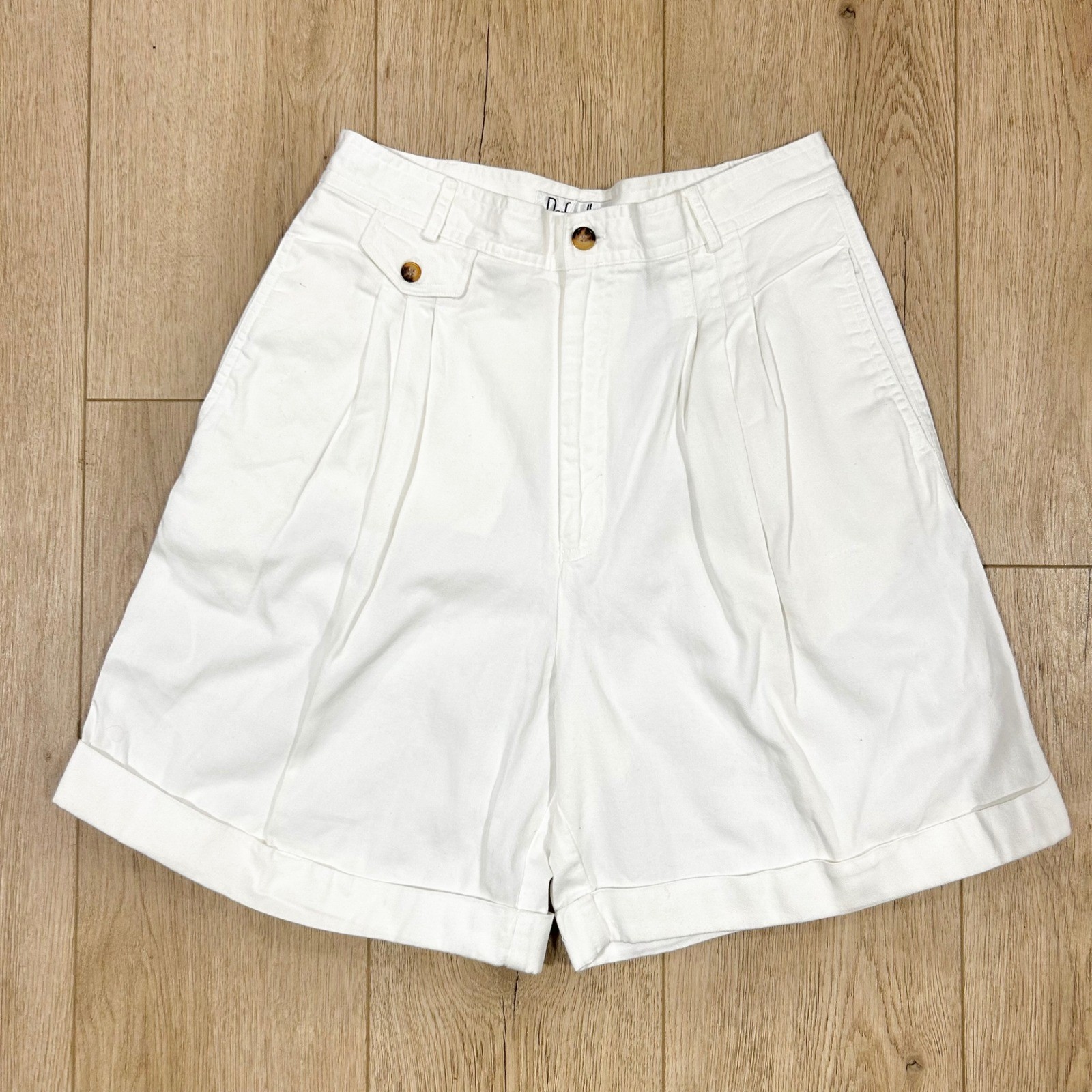 Rafaella Vintage White Pleated High Waisted Cotton Shorts Cuffed 28&Prime; 10