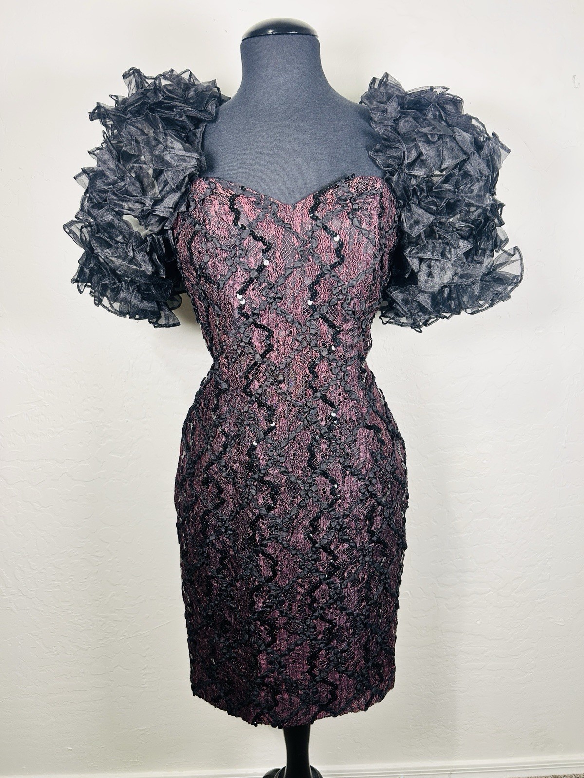 1980s Proms Dress Puff Sleeve Woman’s 8 Cocktail Dress Vintage
