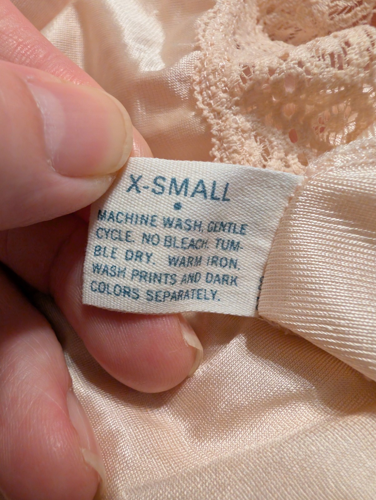 Vintage Lorraine Half Slip Extra Small Nude Pink Lace Trim Nylon Mid Slit XS
