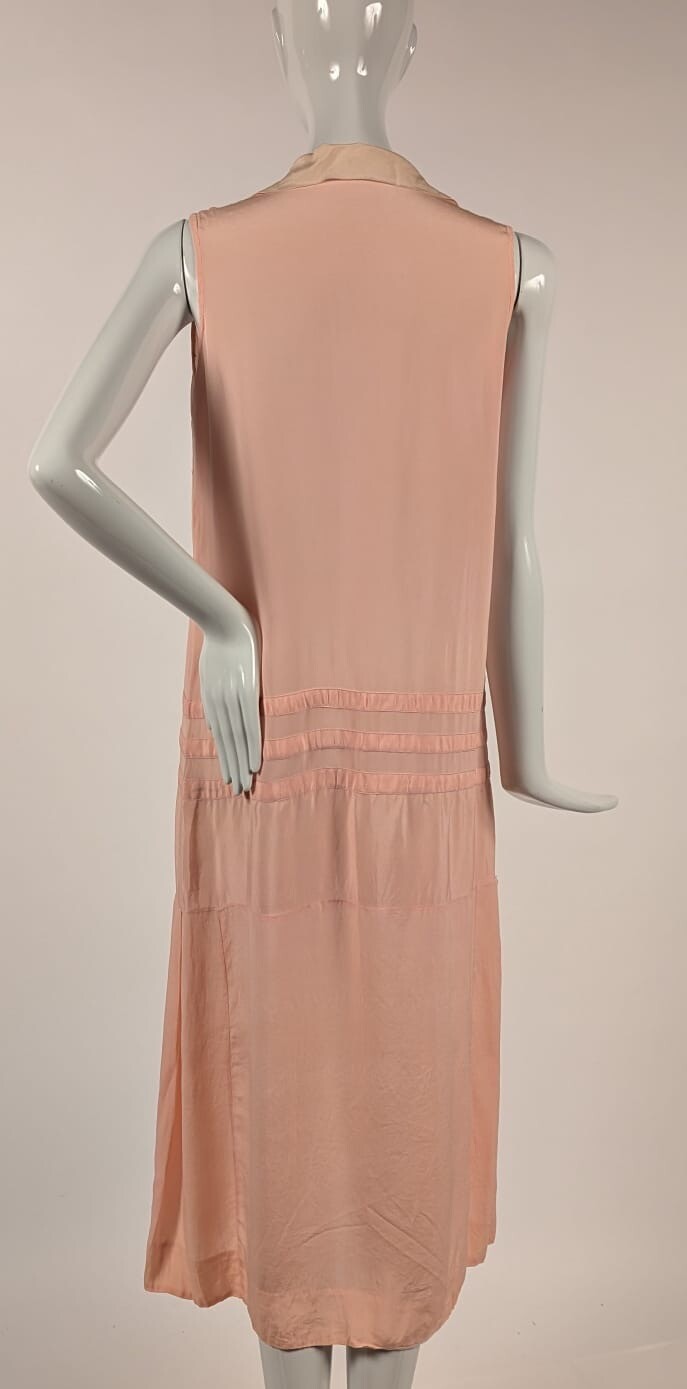 SWEET CLASSIC 1920’S PEACH SILK DROP WAIST DAY DRESS