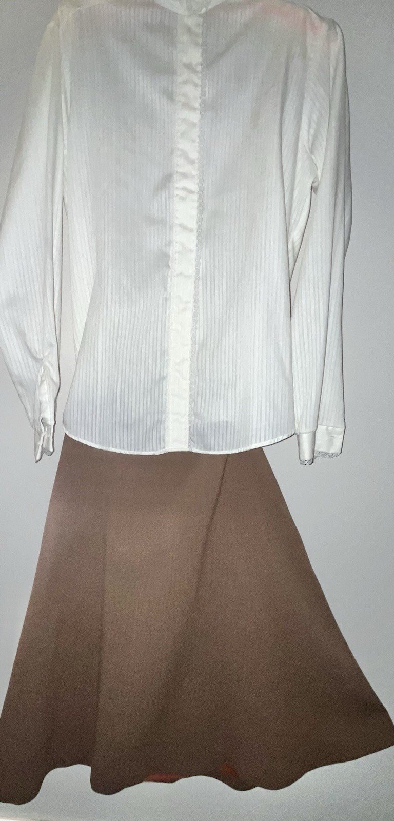 1950s handmd skirt 1950s, Lined, Light Brown, Flared W/ Belt Loops. Blouse 1984