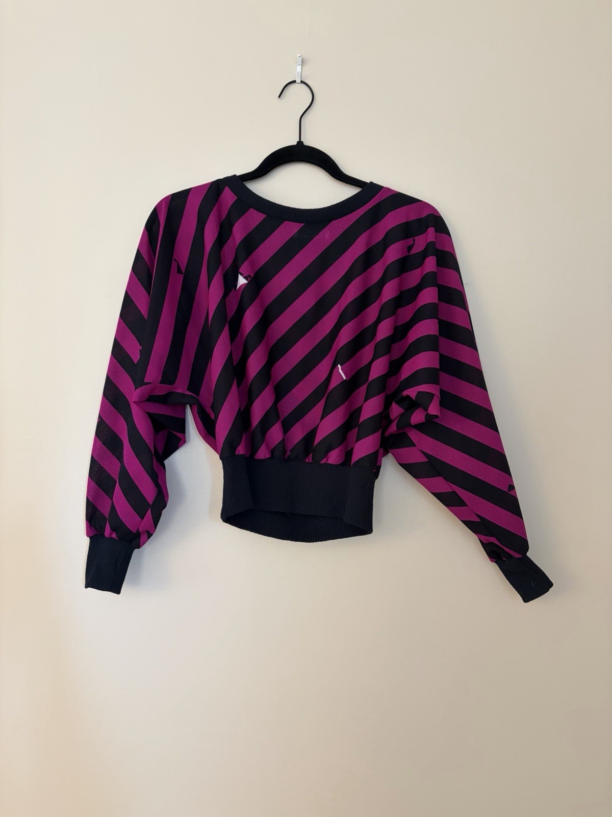 Vintage 80s Fusia and Black Women’s Sheer Monique Long Sleeve Retro Boho Top EUC