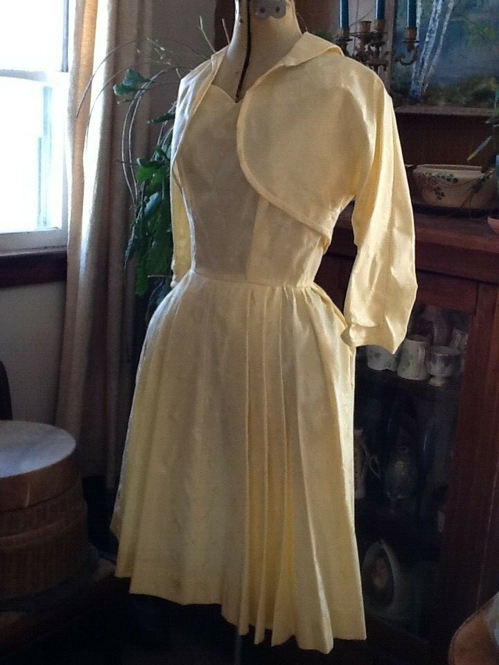 Vintage 1950&rsquo;s Beautiful Seamstress made Unworn DRESS & Jacket 34-23-44