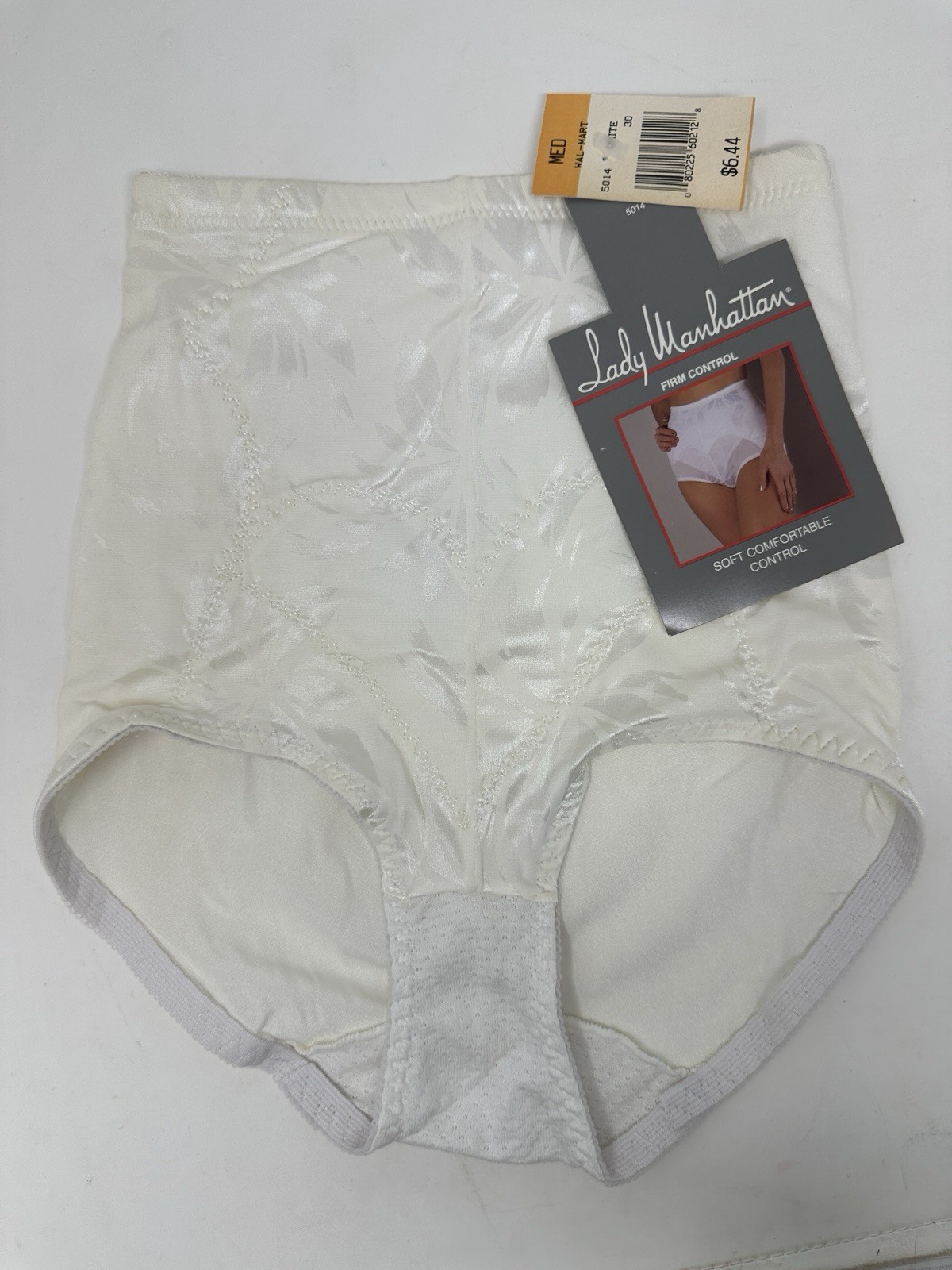 Lady Manhattan Medium White Ivory Panties Firm Control Shaper 5014 Vtg NWT #C133