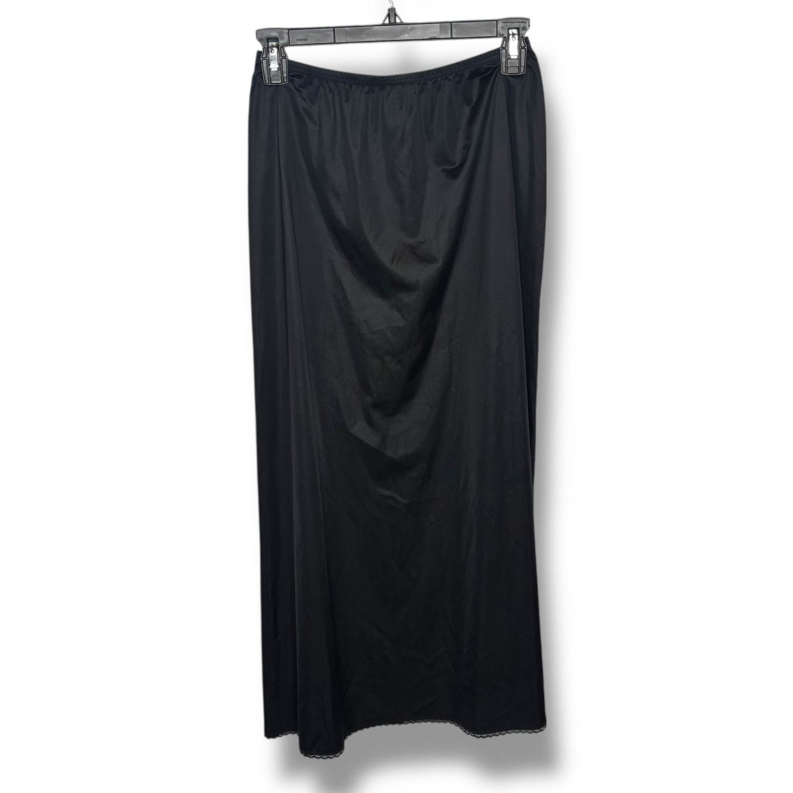 Vanity Fair Size Medium 34&Prime; Half Slip Black Long 11-721 Classic Nylon Everyday