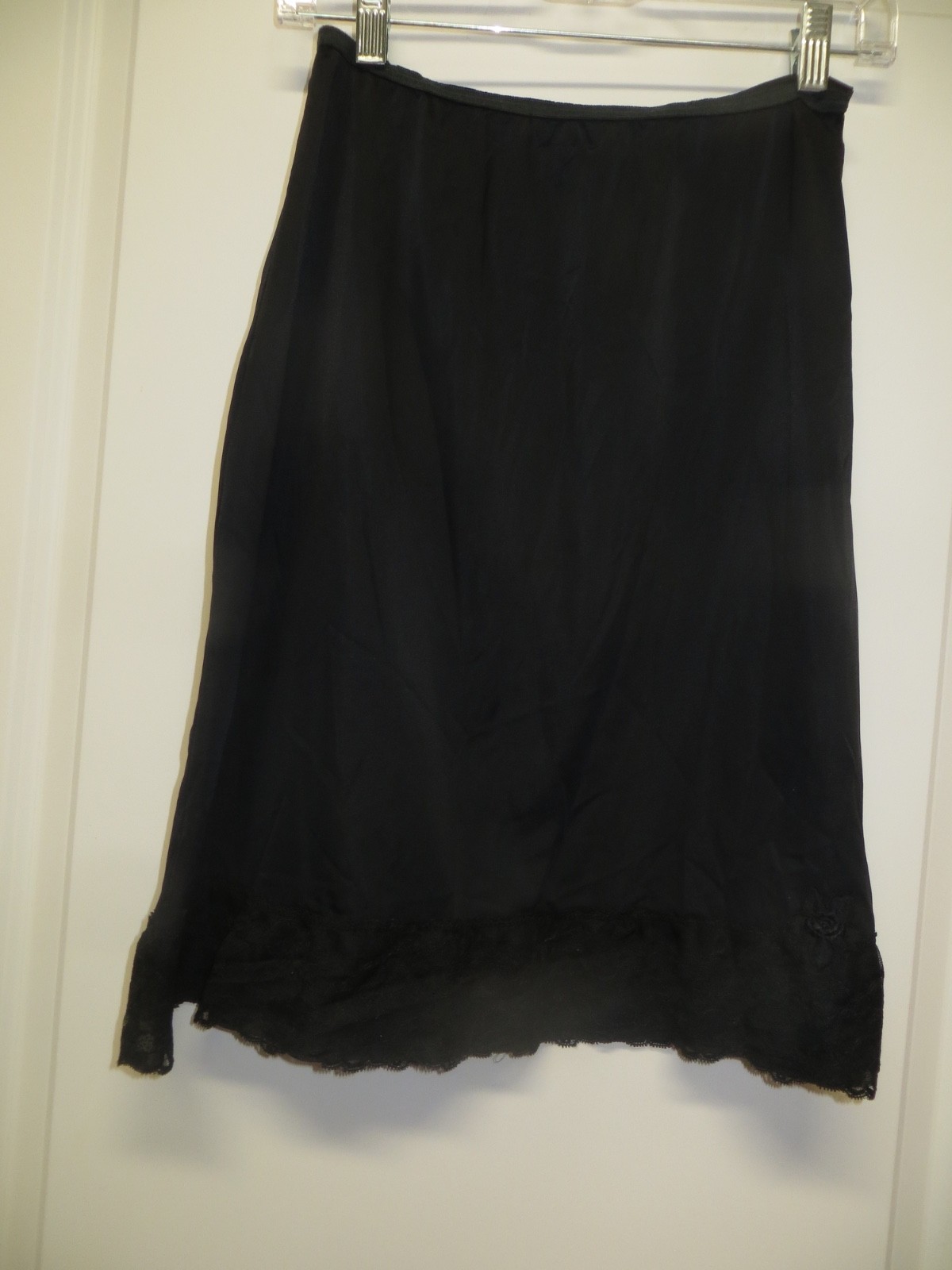 Vintage Lorraine Half Slip – Black Color – Size Large – 22&Prime; Long – a