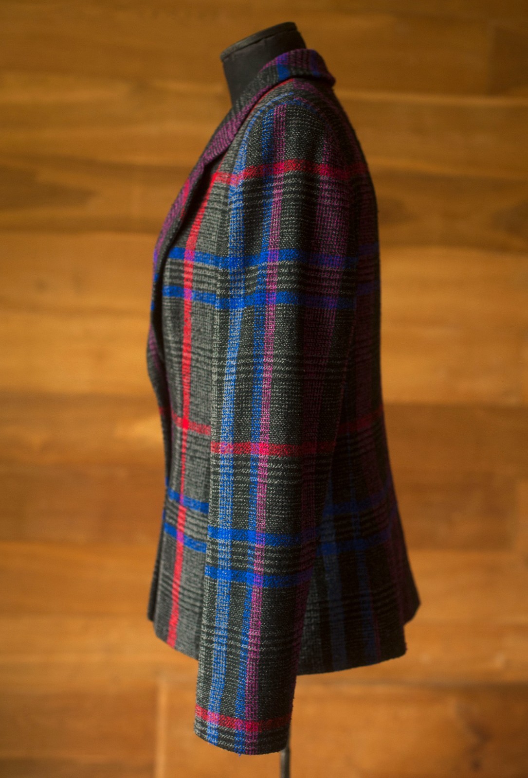 Emanuel Ungaro Collection Plaid Wool Jacket Blazer Gray Pink Blue IT 42 US 6