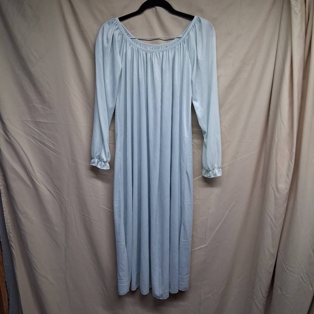 Women Size L Large Light Blue Semi-Sheer Satin Long Night Gown Sleepwear