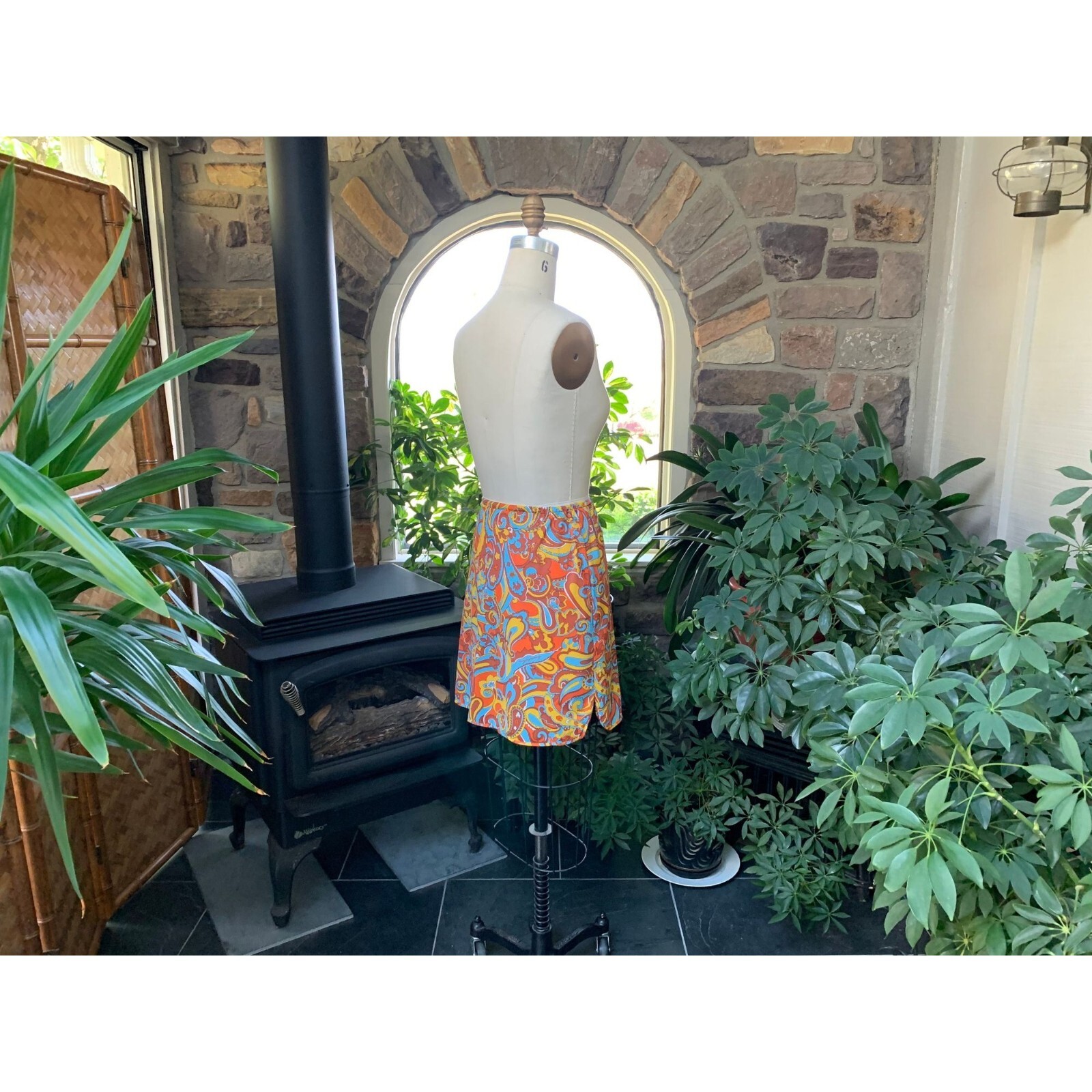 Vintage 1970s Van Raalte Kenneth Jay Lane Paisley Mini Half Slip