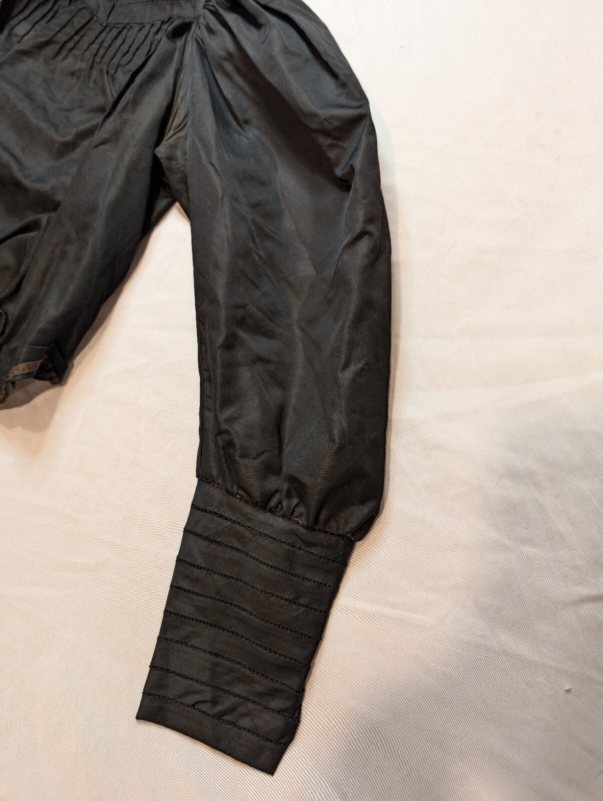 AUTHENTIC! Late 1800s Black Silk Taffeta Bodice VICTORIAN Antique Balloon Sleeve