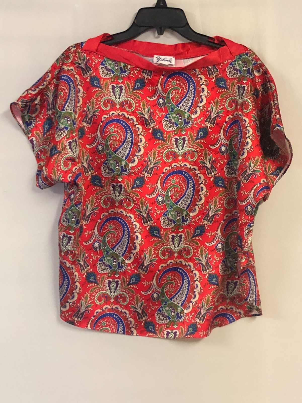 Vintage 70s Yolande Pullover Satin Blouse Size L/XL Paisley Top Bohemian Soft