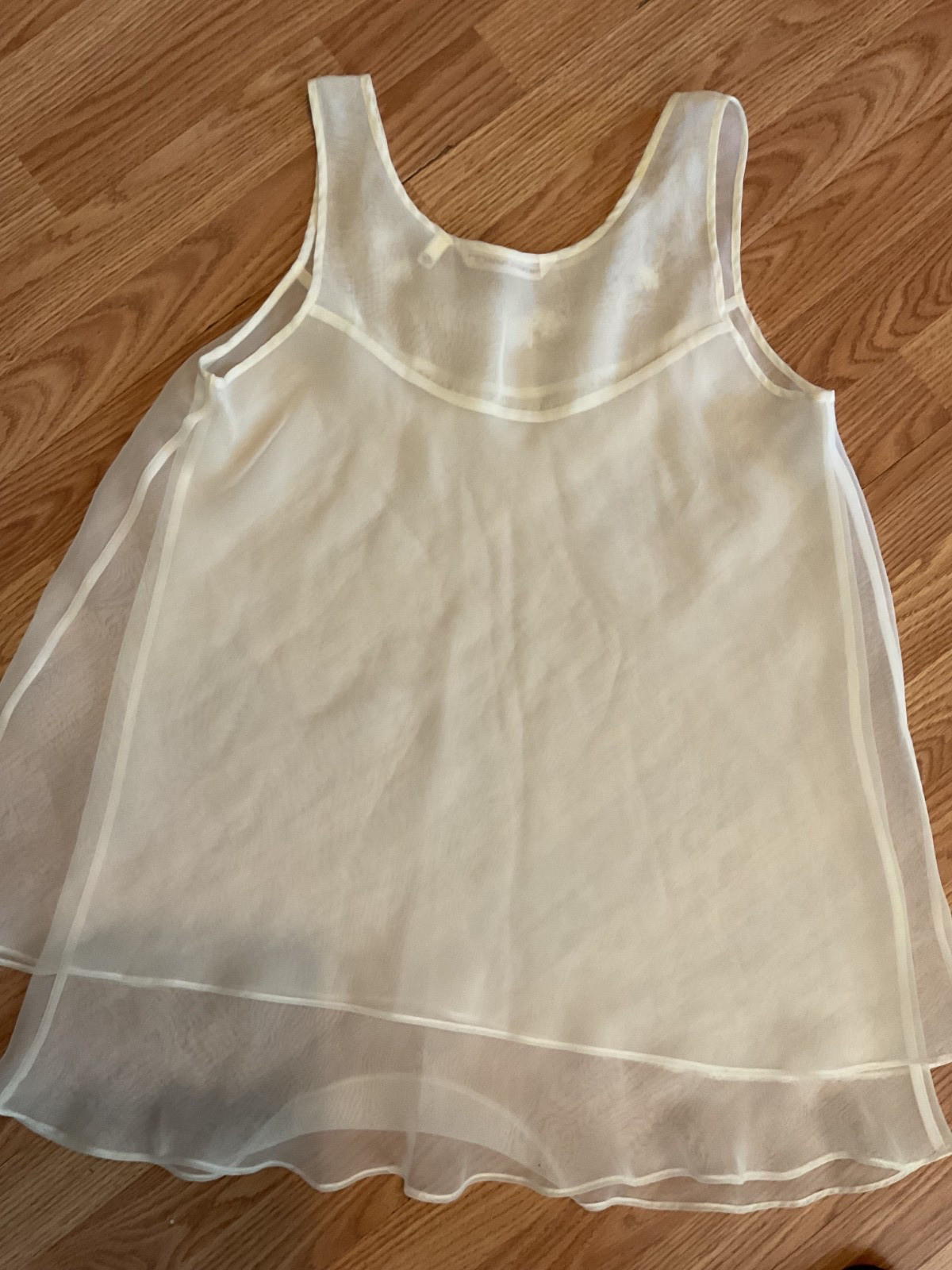 90&rsquo;s/ Victoria Secret Bridal Chemise Babydoll Beaded Lingeri Sz.M (46&Prime;chest 28 L