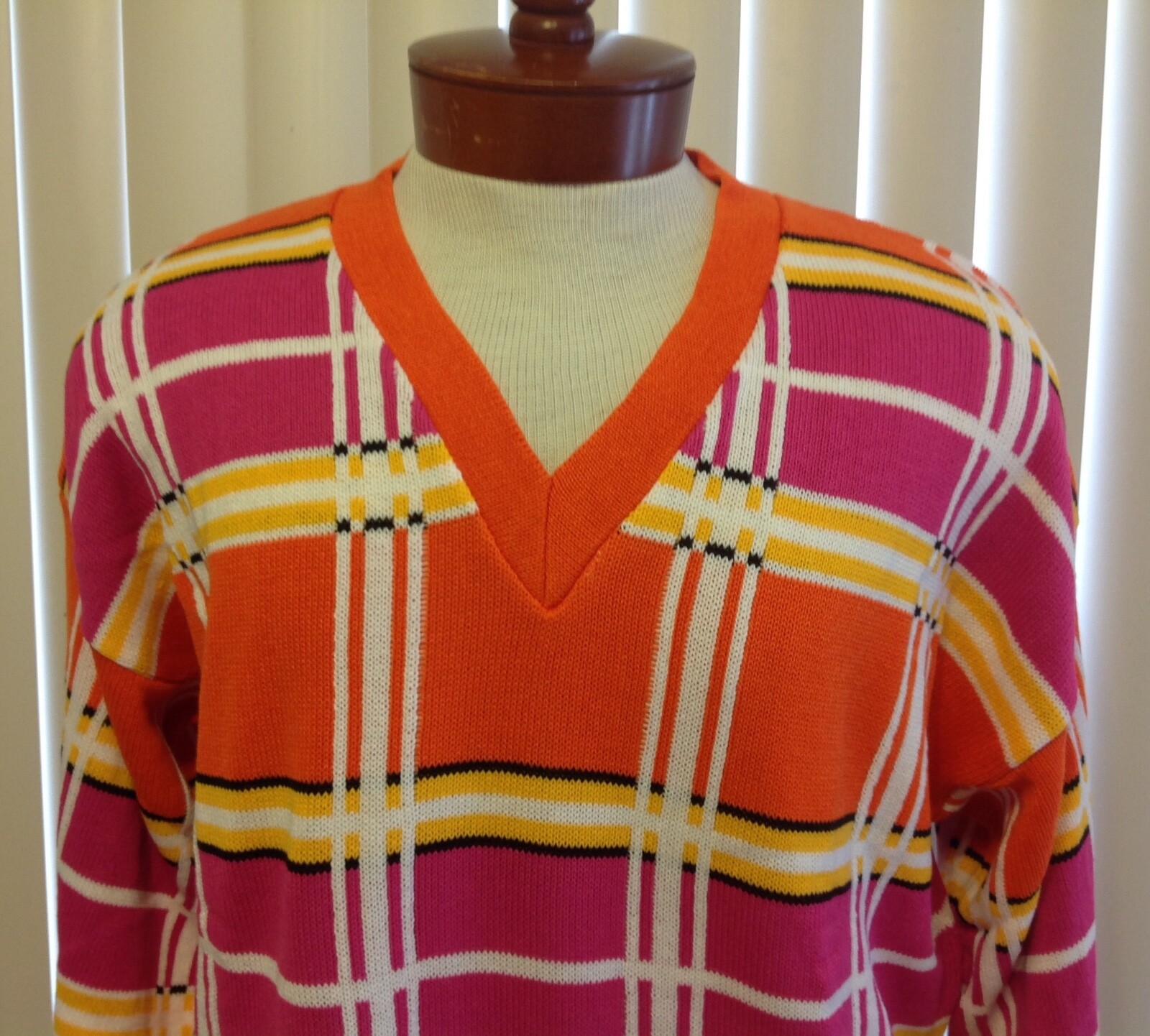 Fashion Formulas VTG Oversized V-Neck Pullover Sweater Multicolor Plaid Large