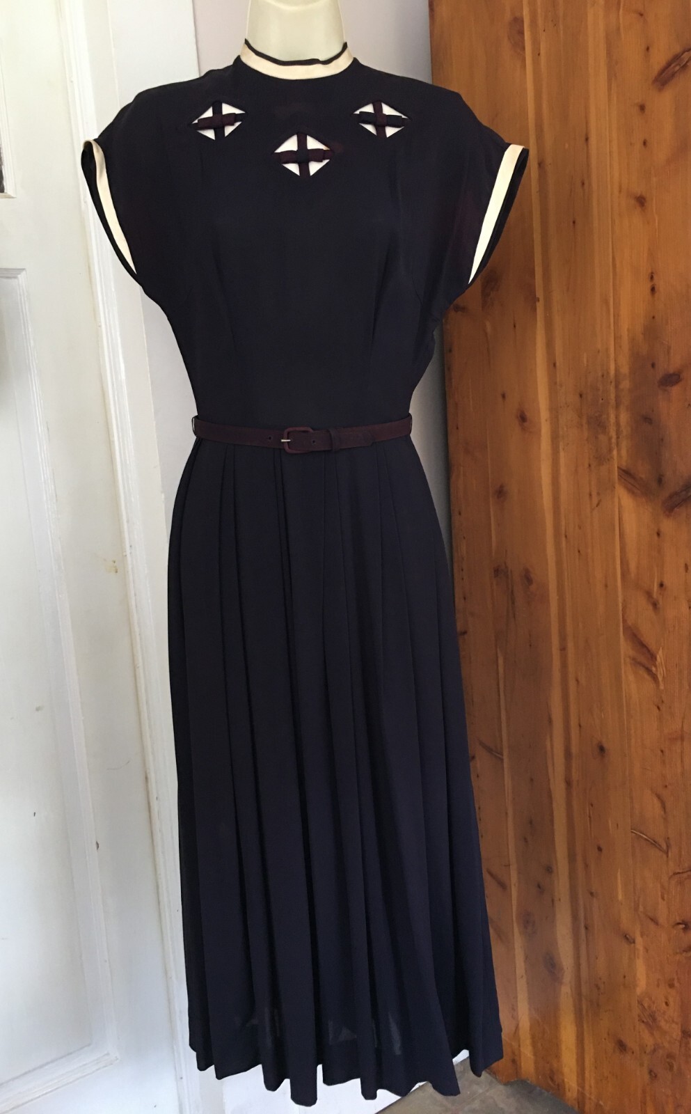 1954 Jr Fashions Carole King Navy Blue Rayon Crepe Dress SZ 2 Project Pattern
