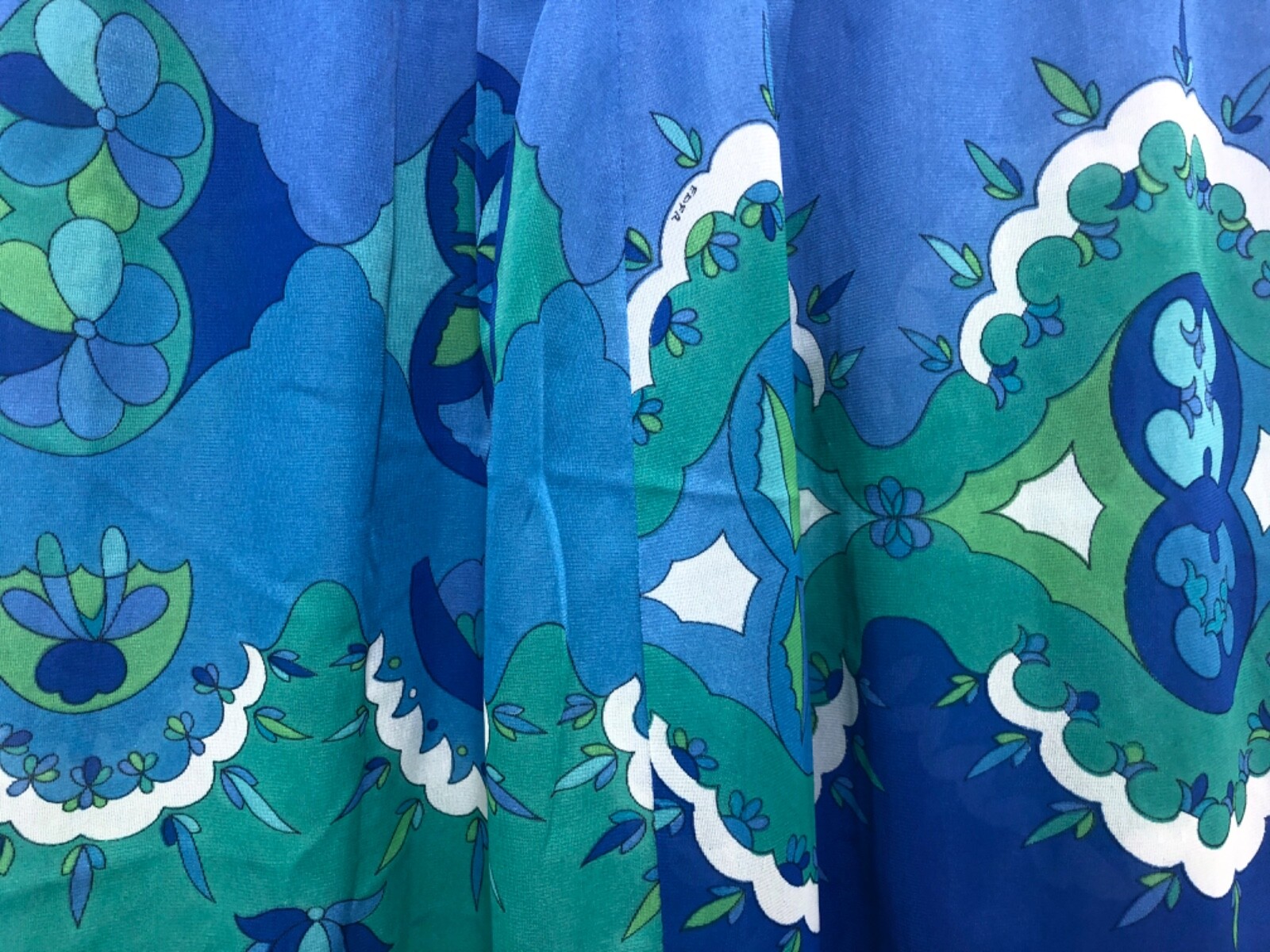 Vintage Emilio Pucci Formfit Rogers Mod Geometric Nylon Half Slip Skirt – Petite